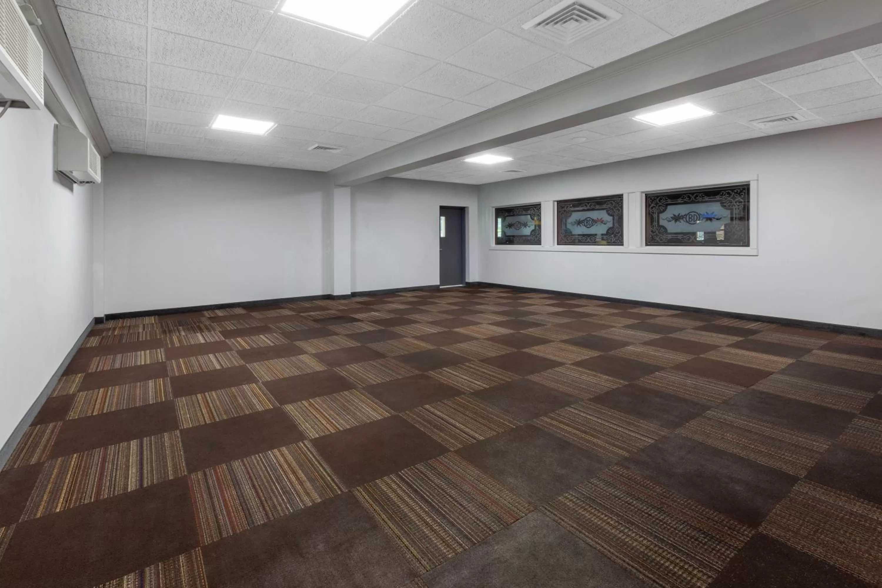 Meeting/conference room in Days Inn by Wyndham Sandusky Cedar Point