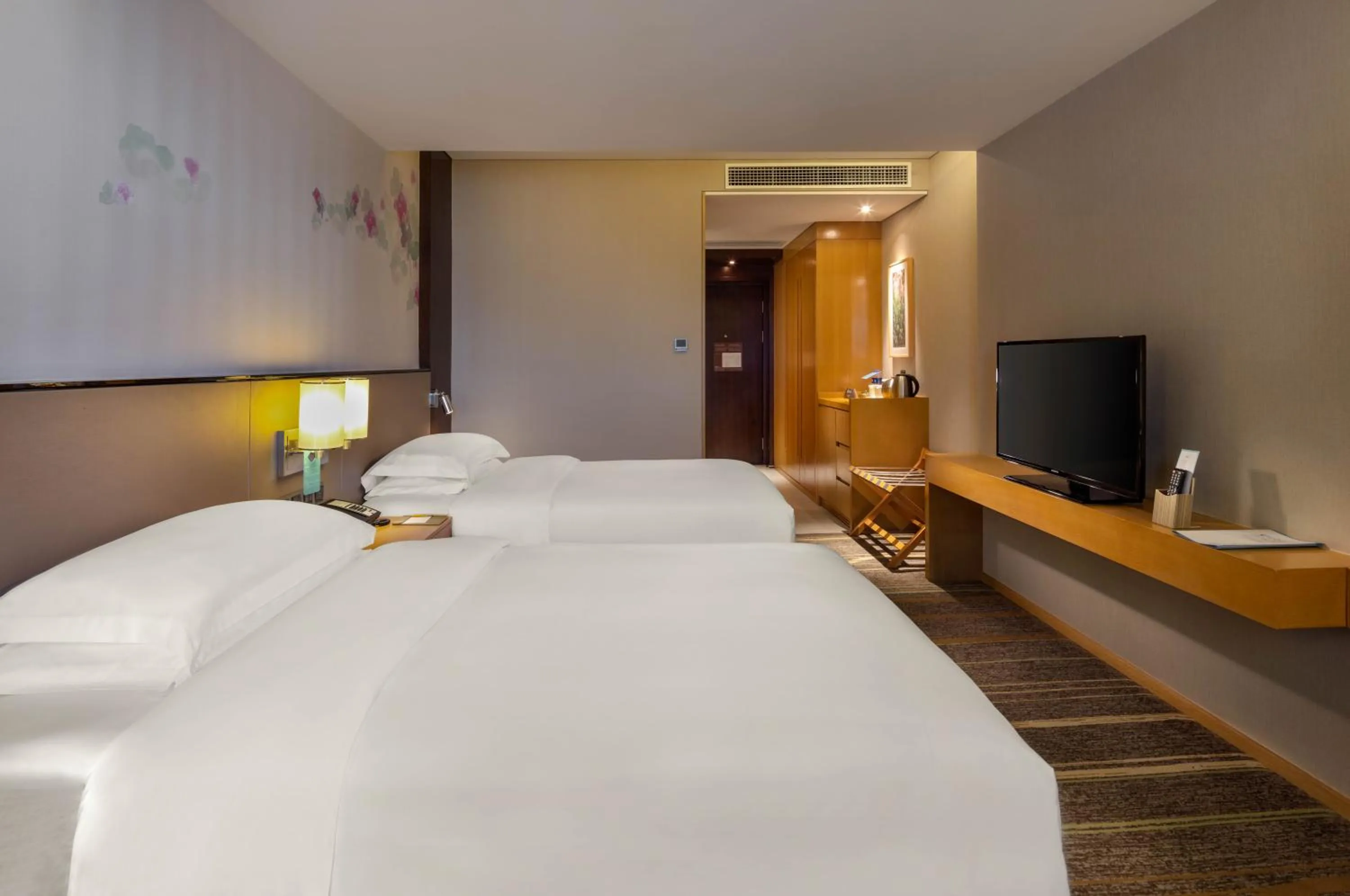 Bed in Hilton Garden Inn Lijiang