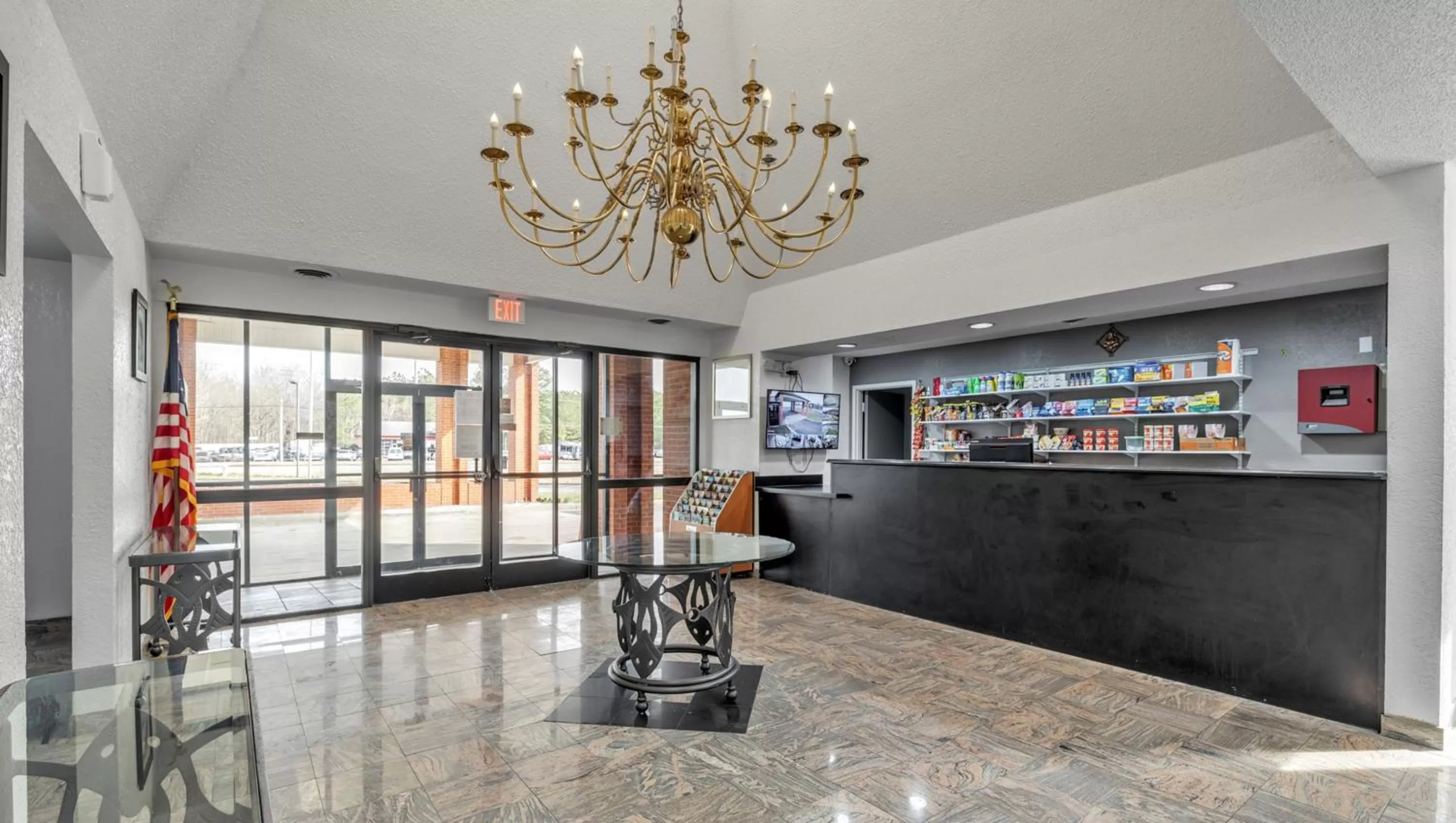 Lobby or reception in Studios and Suites 4 Less Emporia