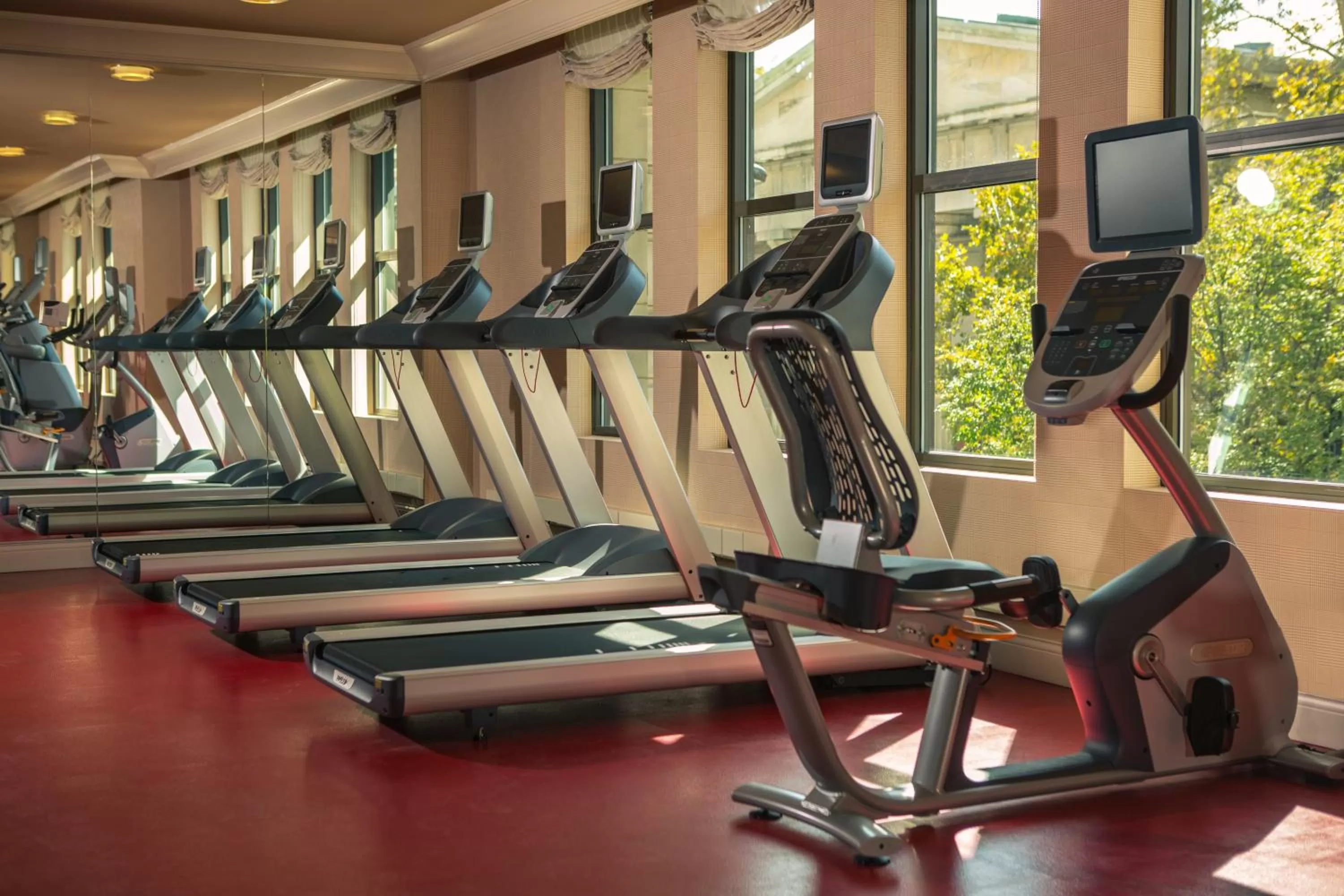 Fitness centre/facilities in Kimpton Hotel Monaco Philadelphia by IHG