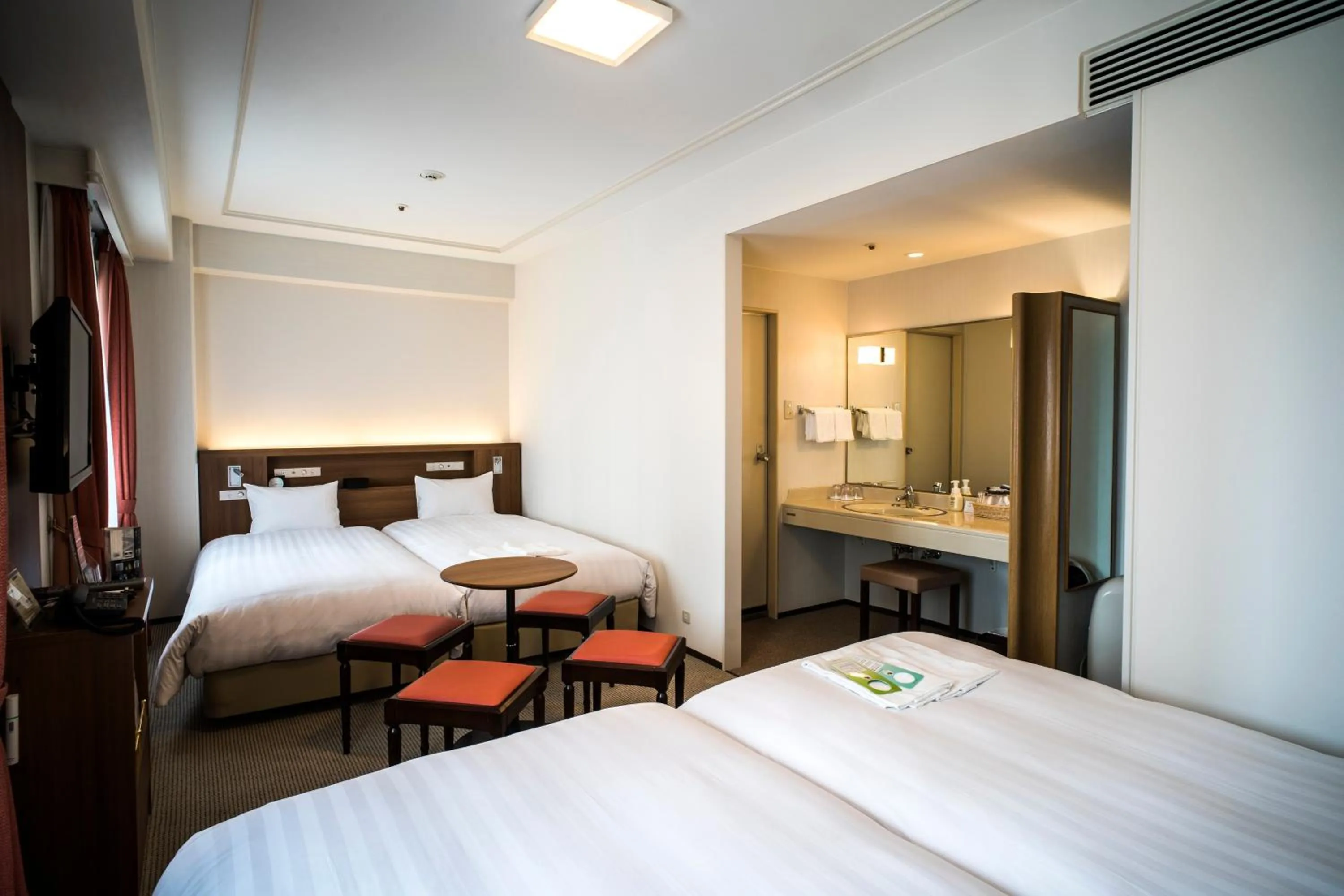 Quadruple Room - Non-Smoking (Four Beds) in Hotel New Hankyu Osaka Annex