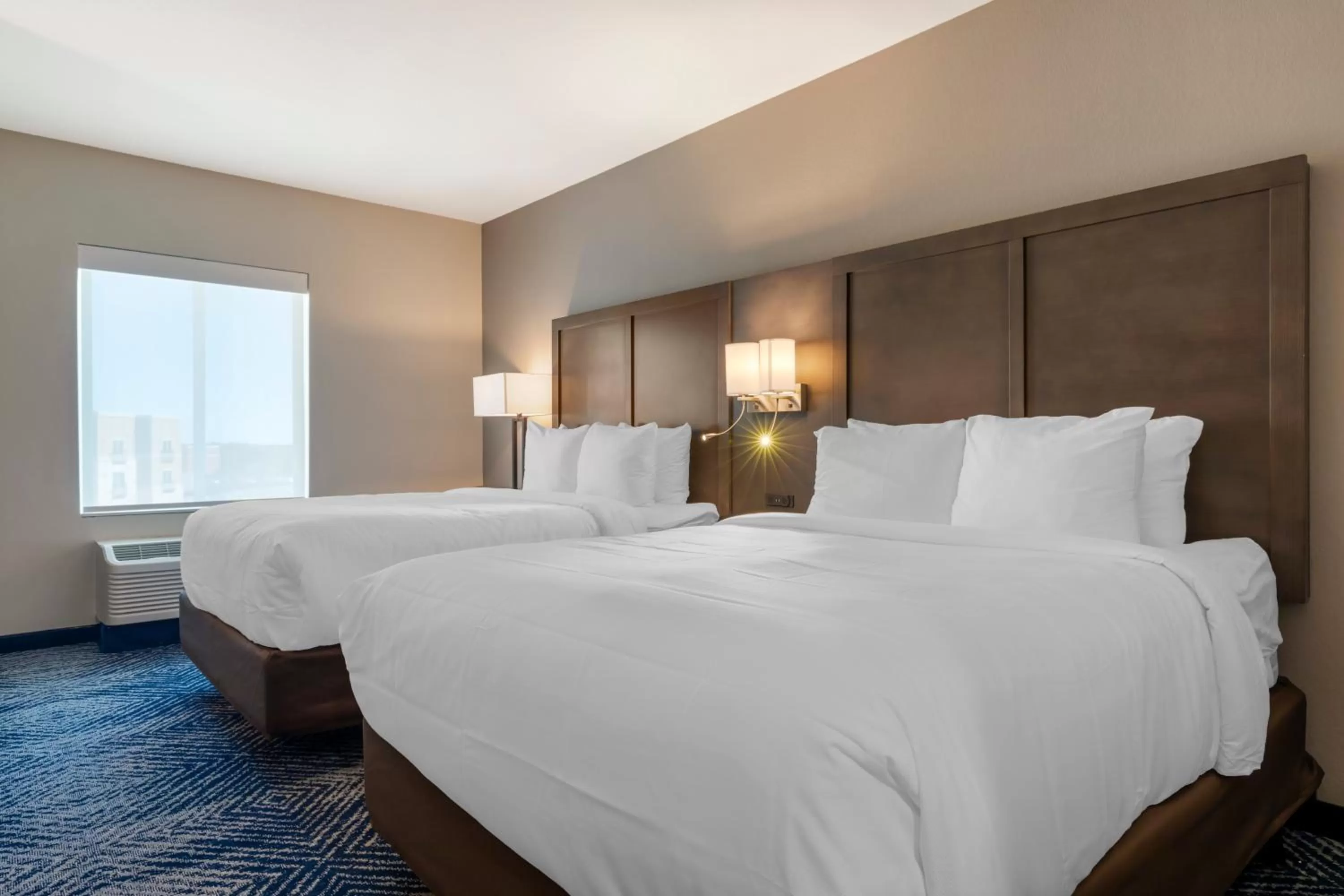 Bedroom, Bed in Comfort Inn & Suites Balch Springs - SE Dallas