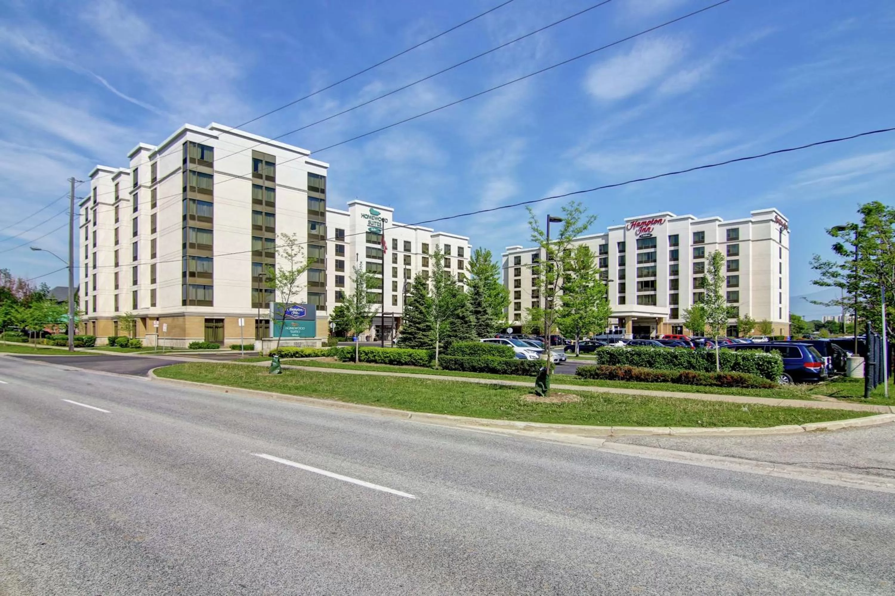 Property building in Homewood Suites by Hilton Toronto Airport Corporate Centre