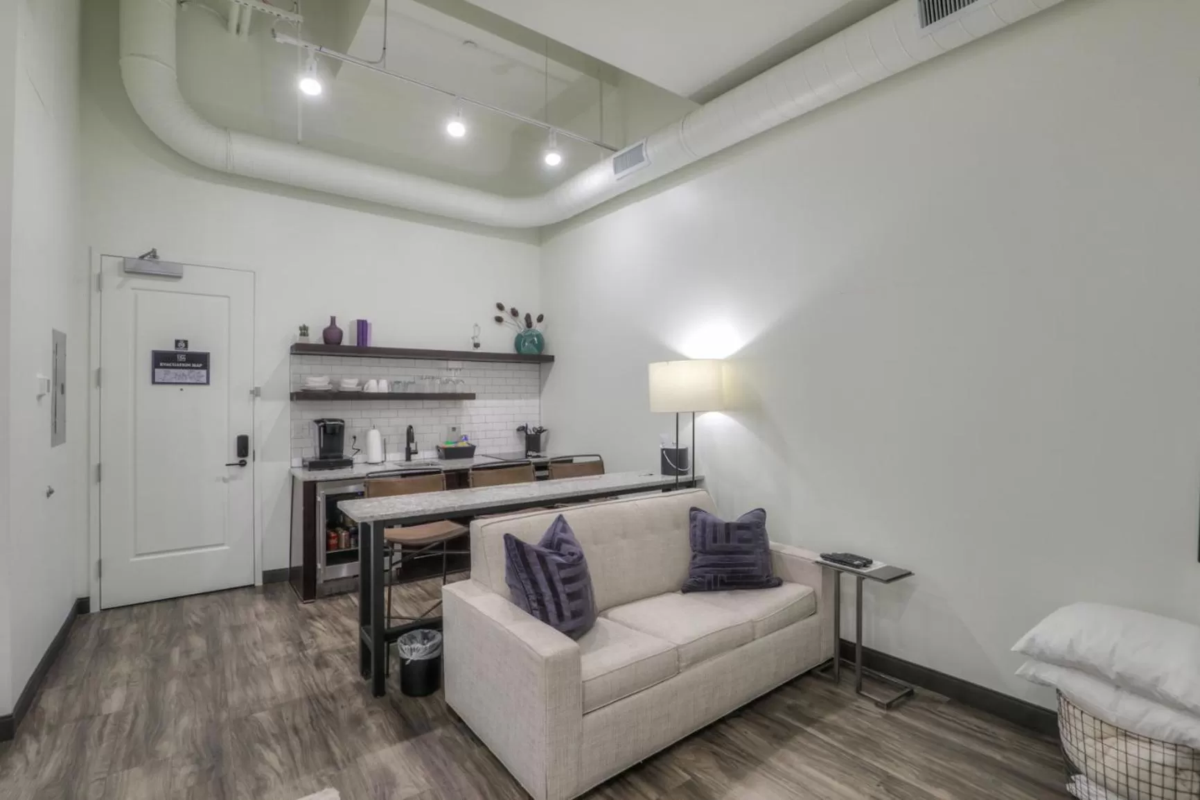 kitchen in Studio 154 Hotel