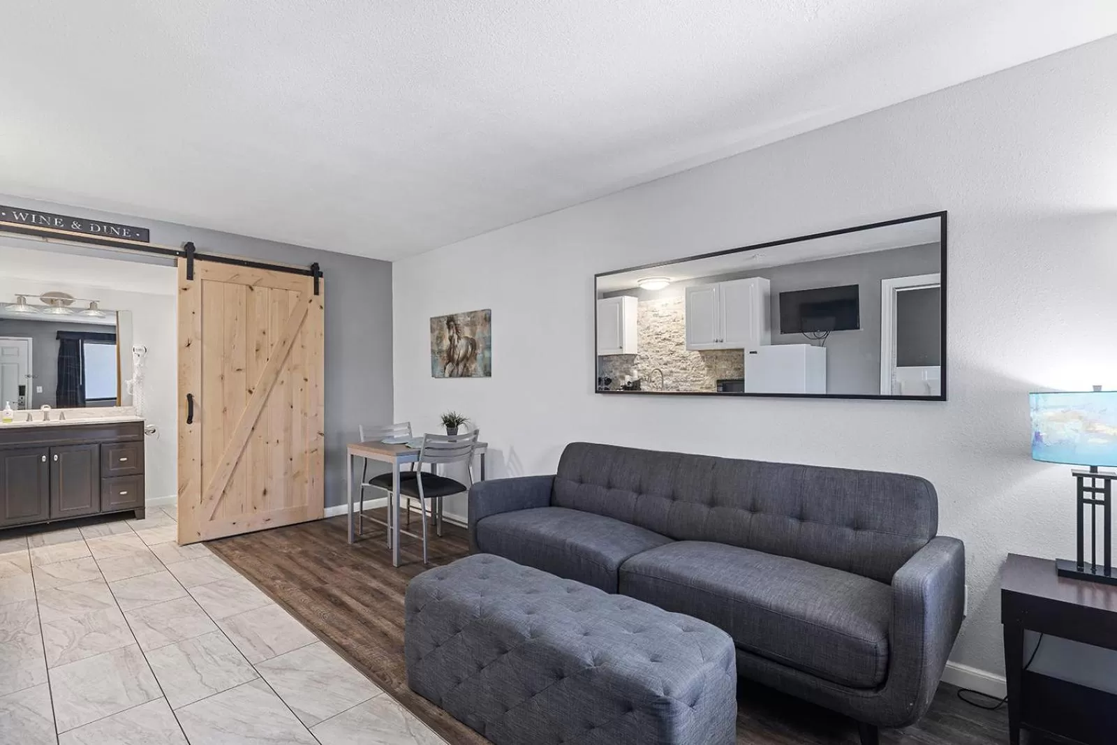 Living room in GreenTree Inn Prescott Valley