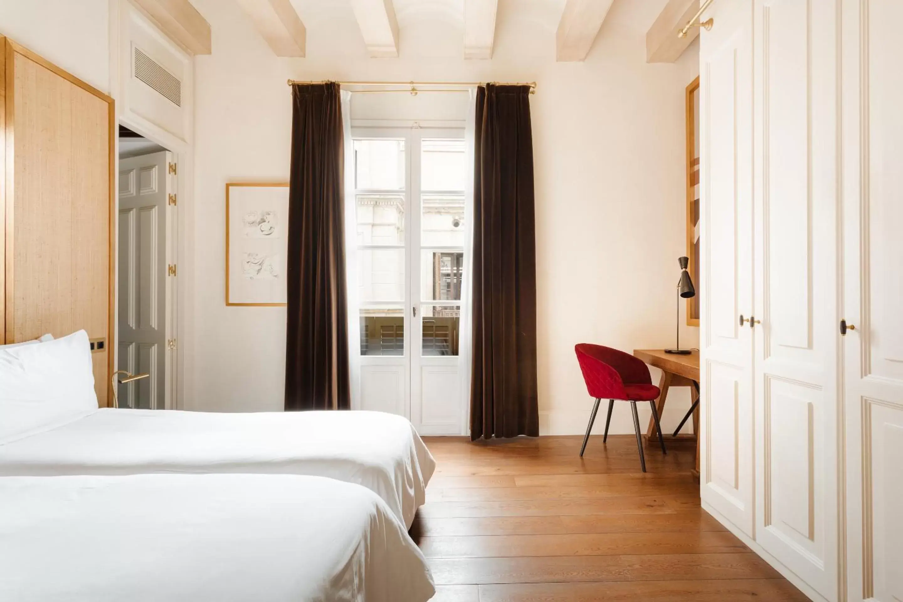 Twin Room in Hotel DO Plaça Reial GL Twin Room in Hotel DO Plaça Reial GL