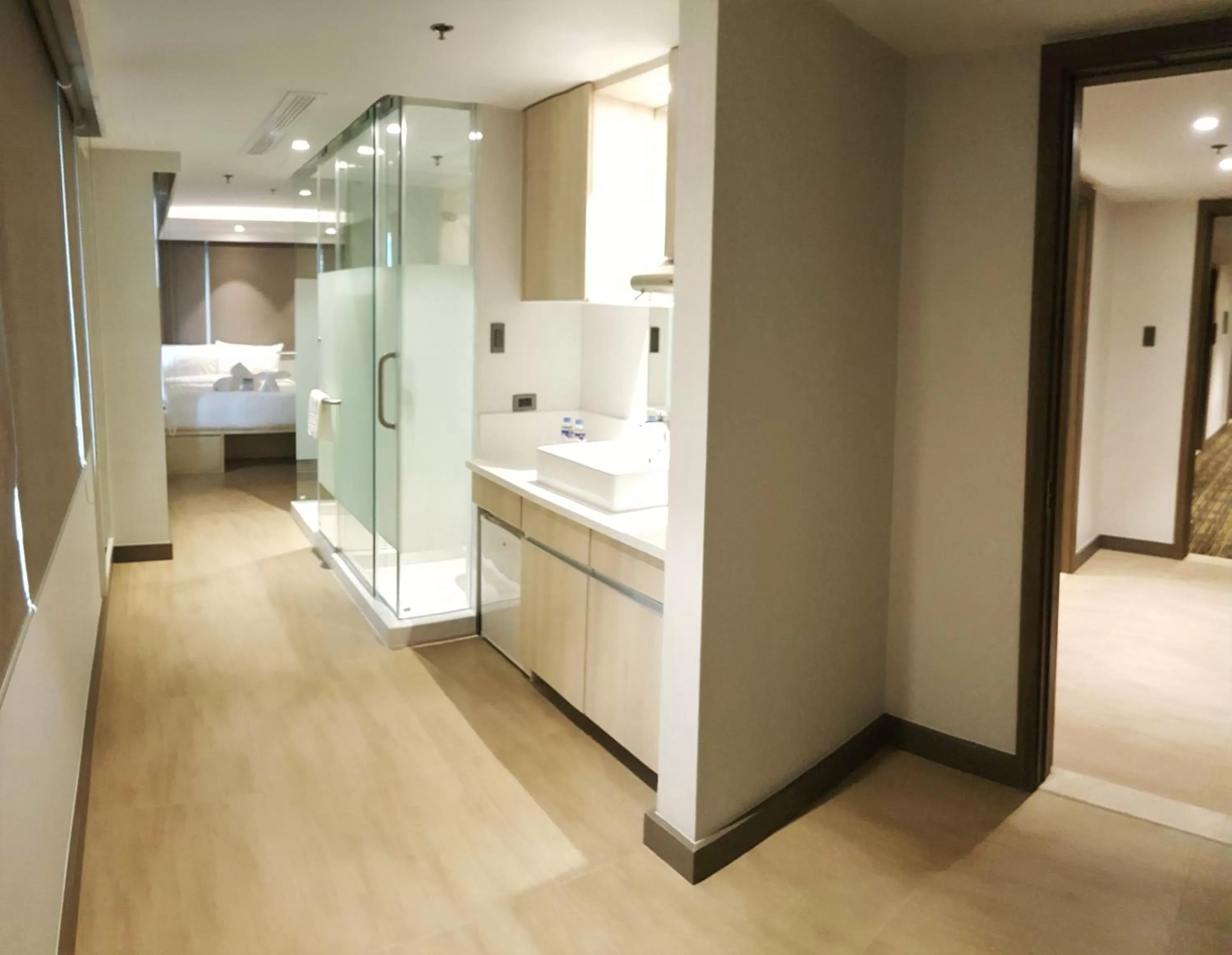 Bathroom in The Mini Suites Eton Tower Makati