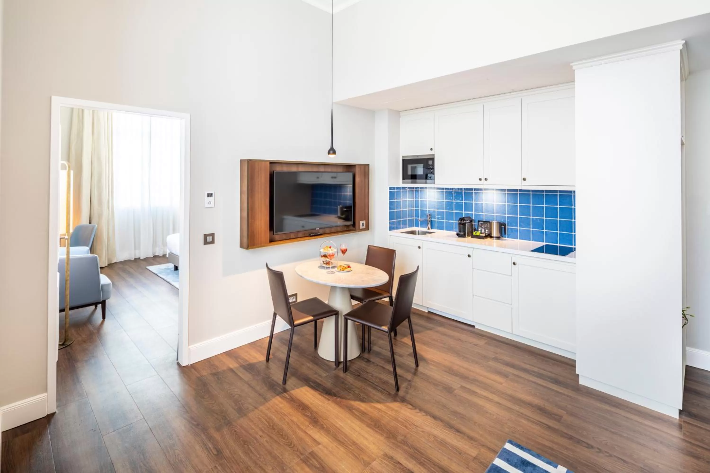 Kitchen or kitchenette in Fraser Suites Hamburg