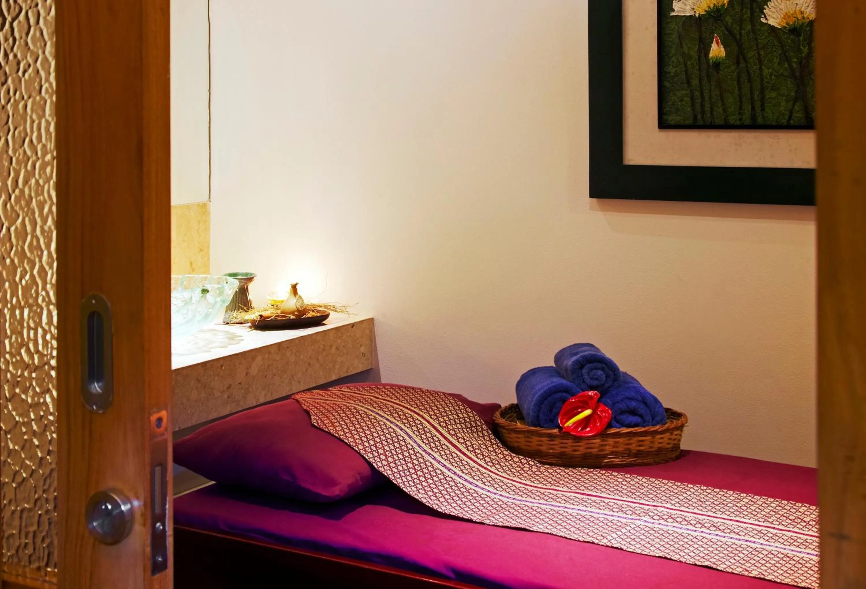 Hot Tub, Bed in Villa Damar Boutique Hotel