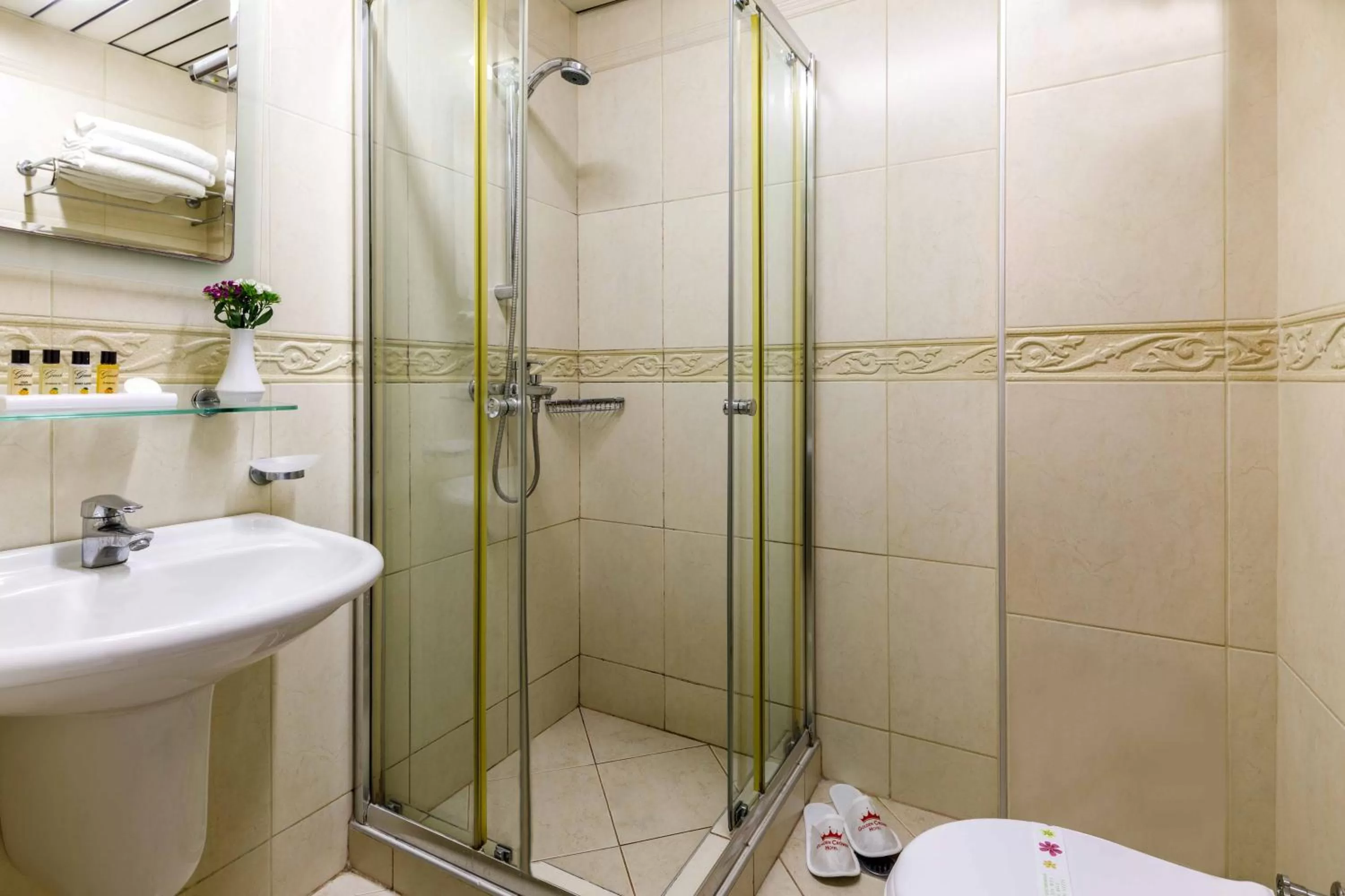 Bathroom in Golden Crown Hotel