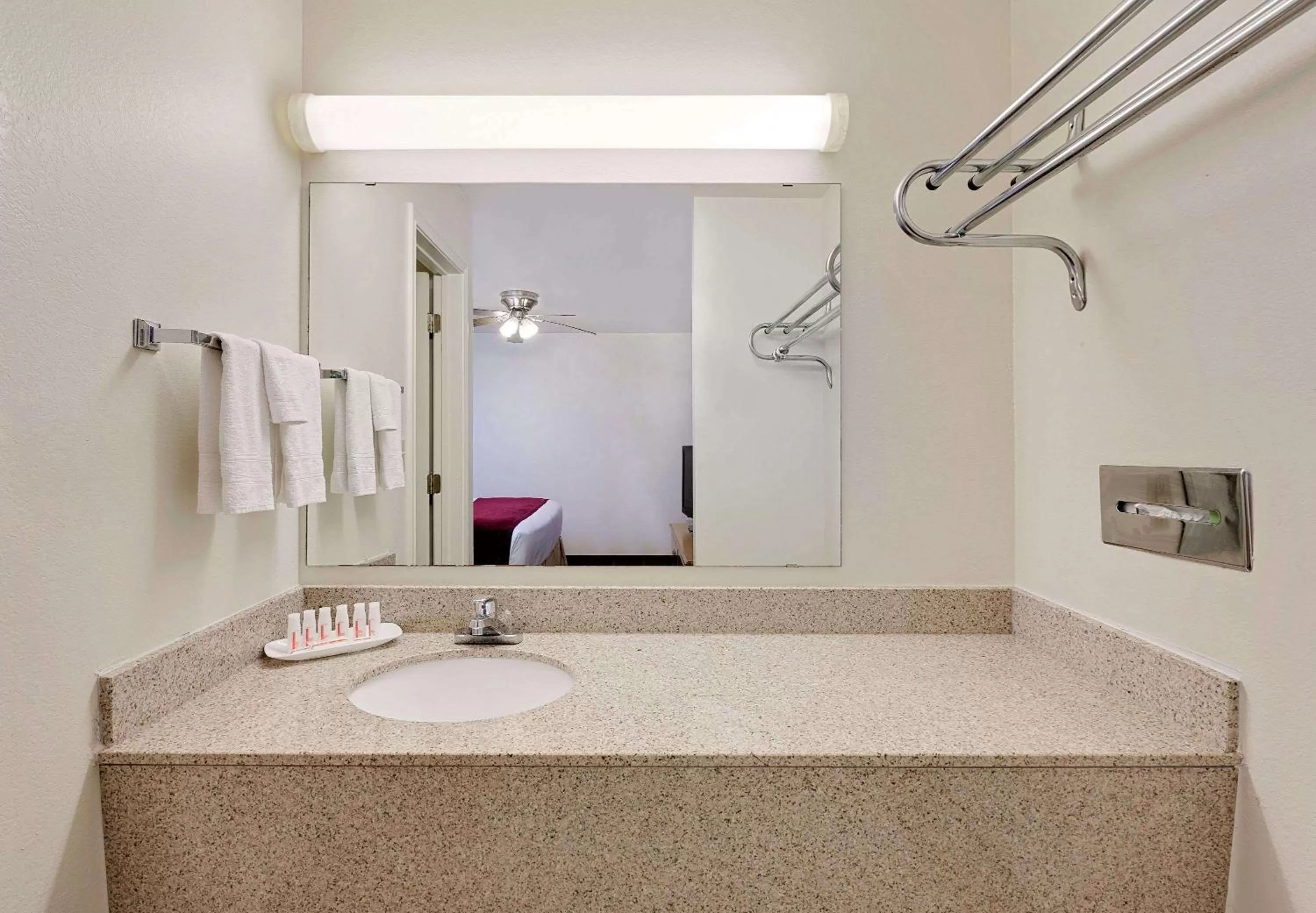 Bathroom in Days Inn by Wyndham San Angelo