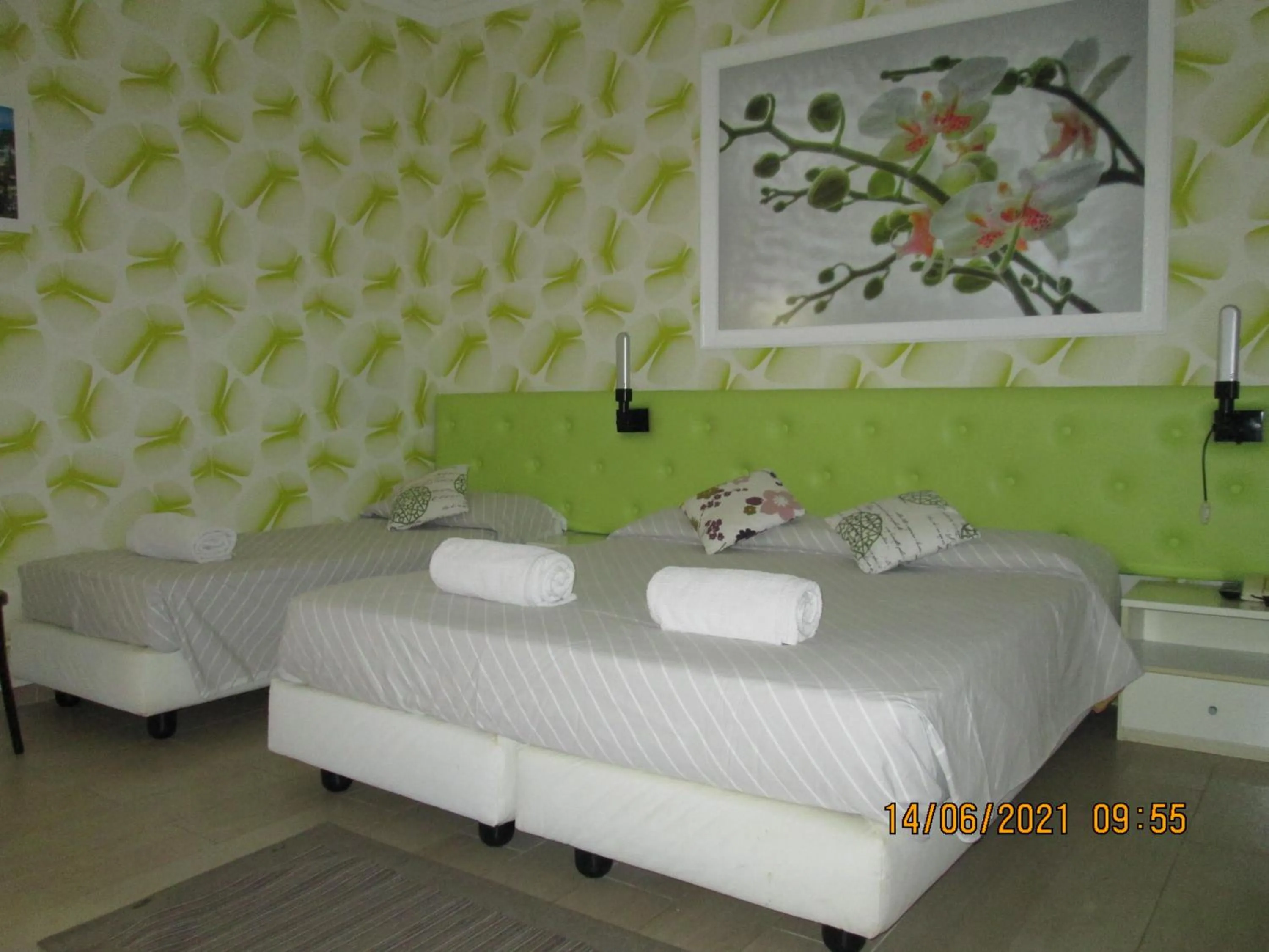 Bed in Hotel Tropical