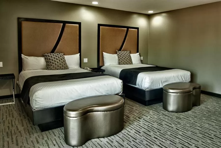 Bed in Grandview Inn