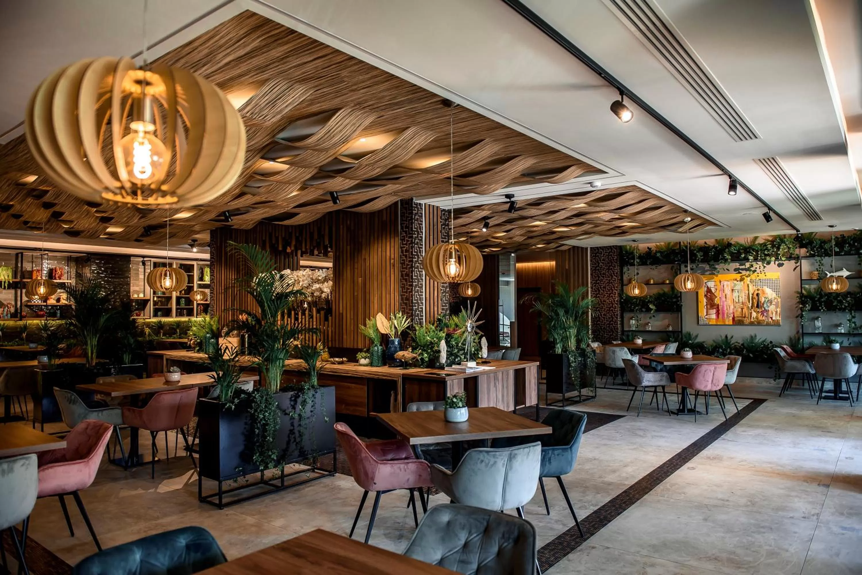 Restaurant/places to eat in Ramada by Wyndham Ramnicu Valcea