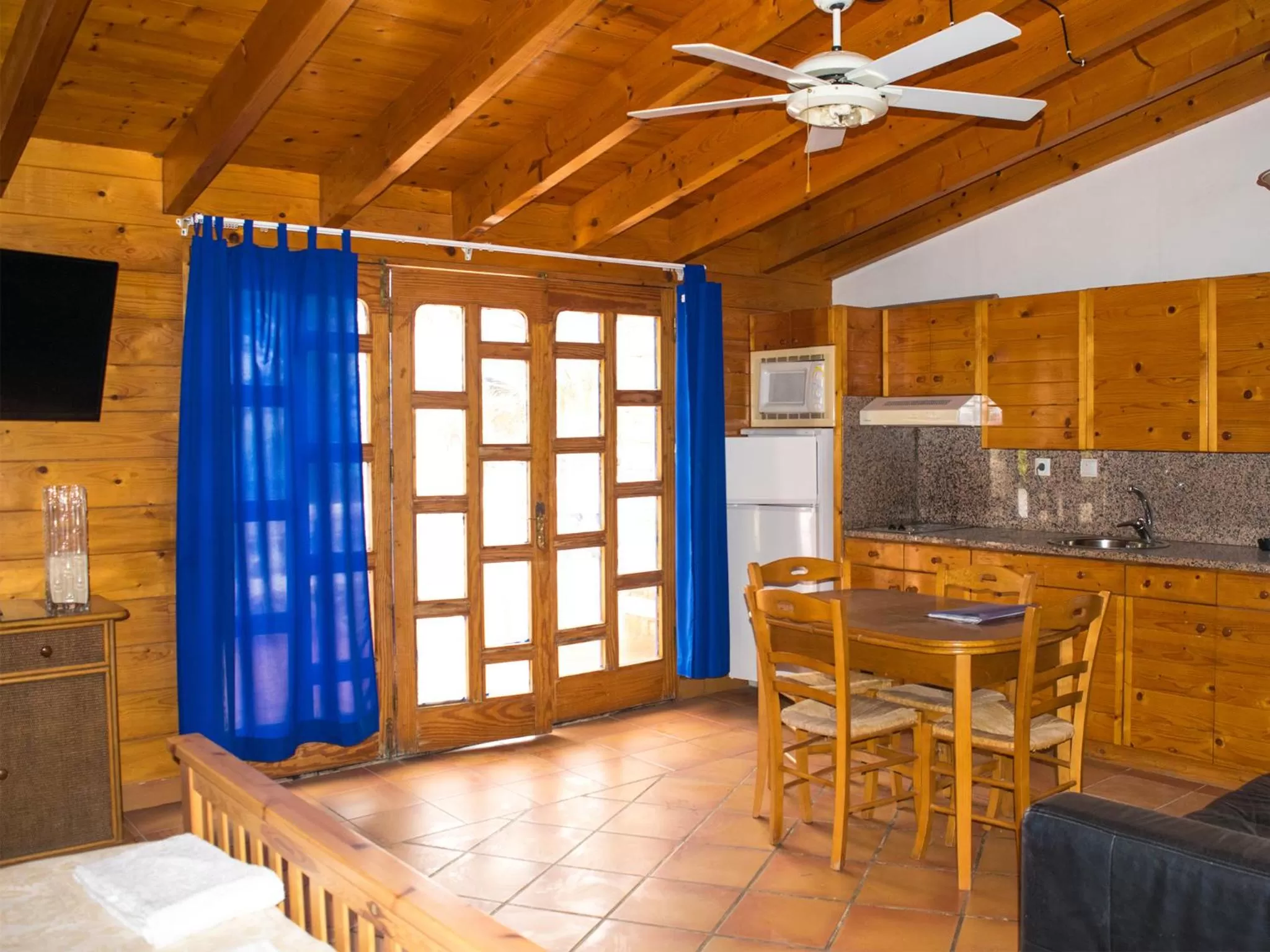 Bed, Dining Area in Sal Beach Club
