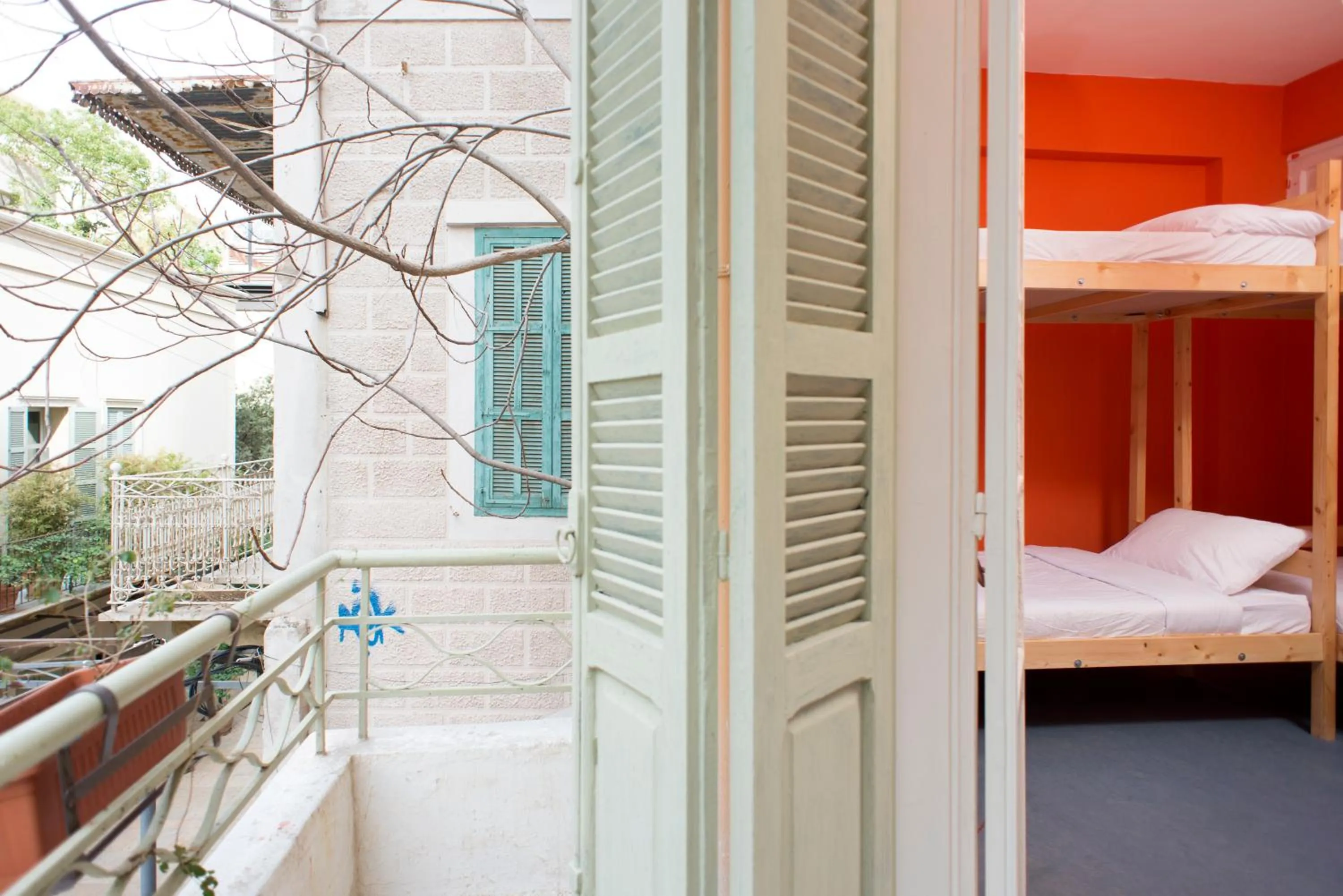 Neighbourhood, Bed in The Grand Meshmosh Hotel