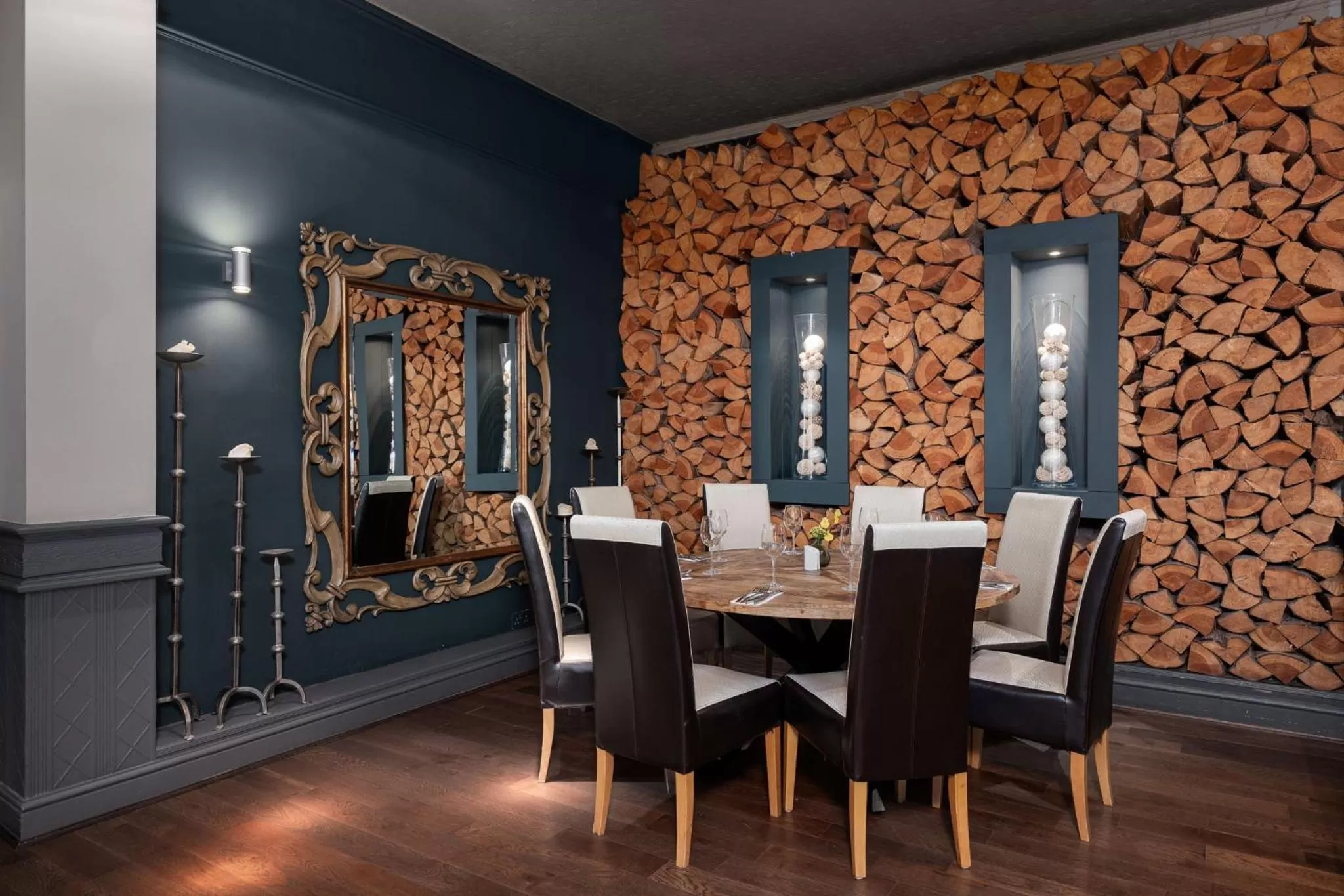 The World's End - Northampton