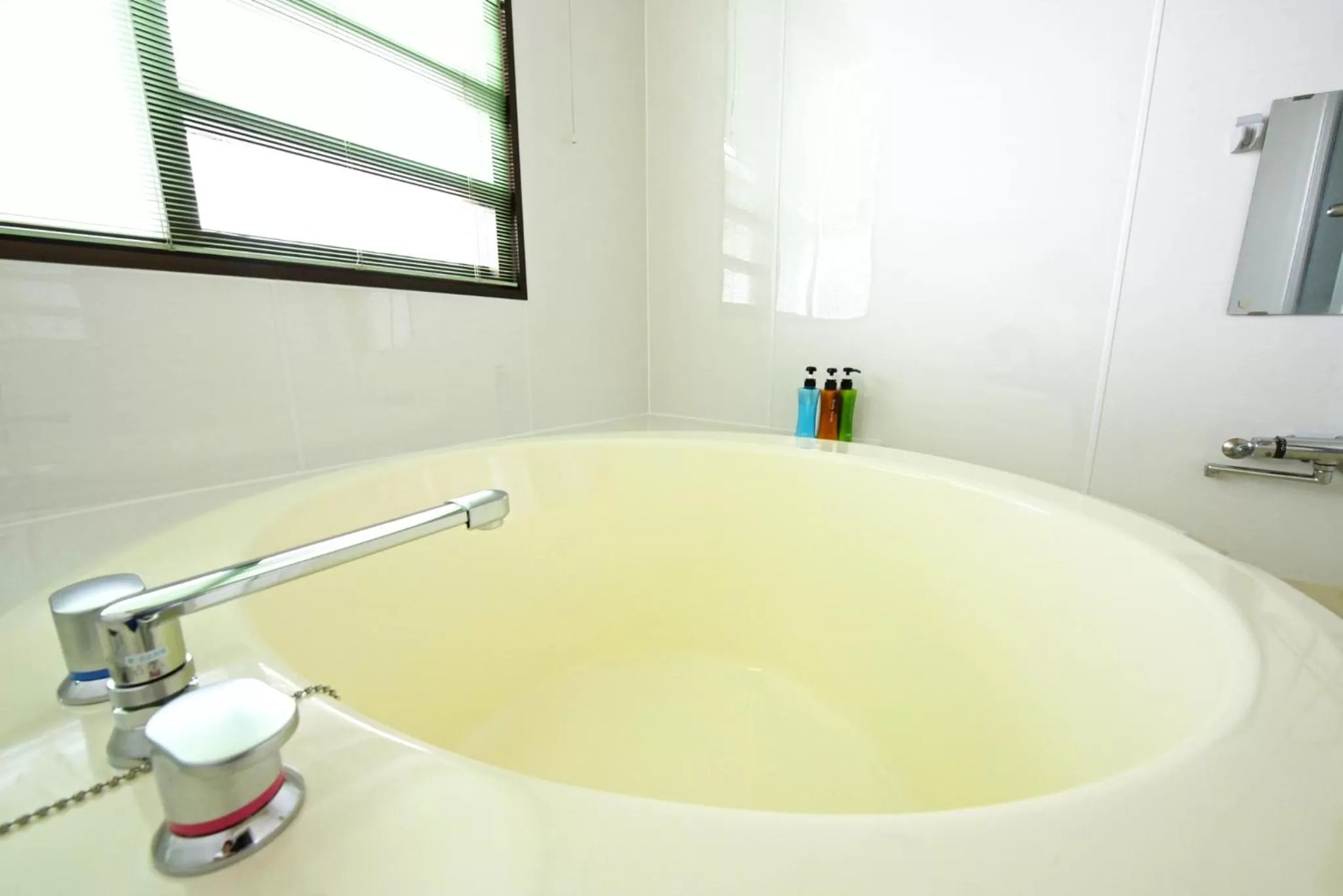 Bathroom in Hostel PLEASURE MARUYAMA