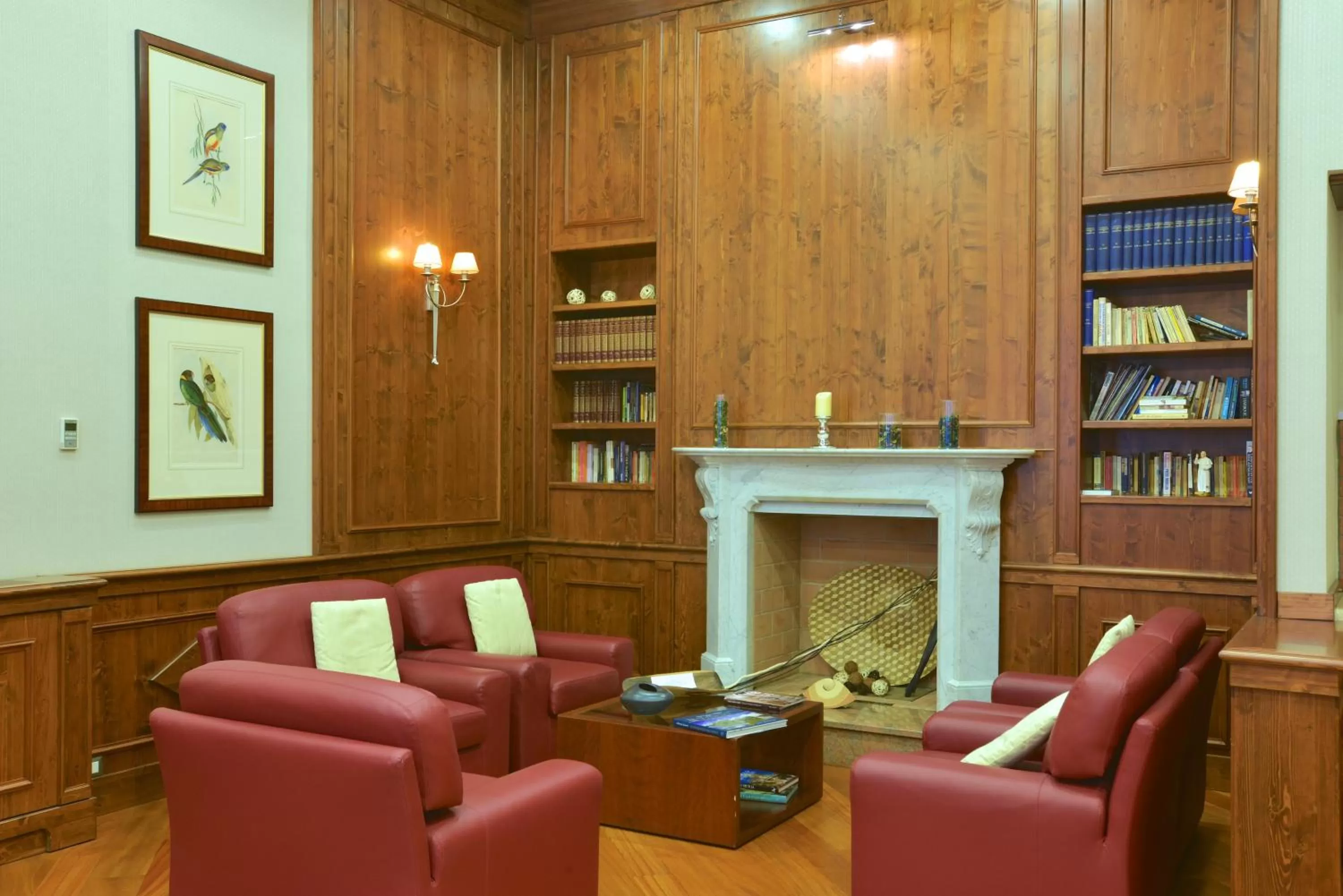 Communal lounge/ TV room in Domus Australia