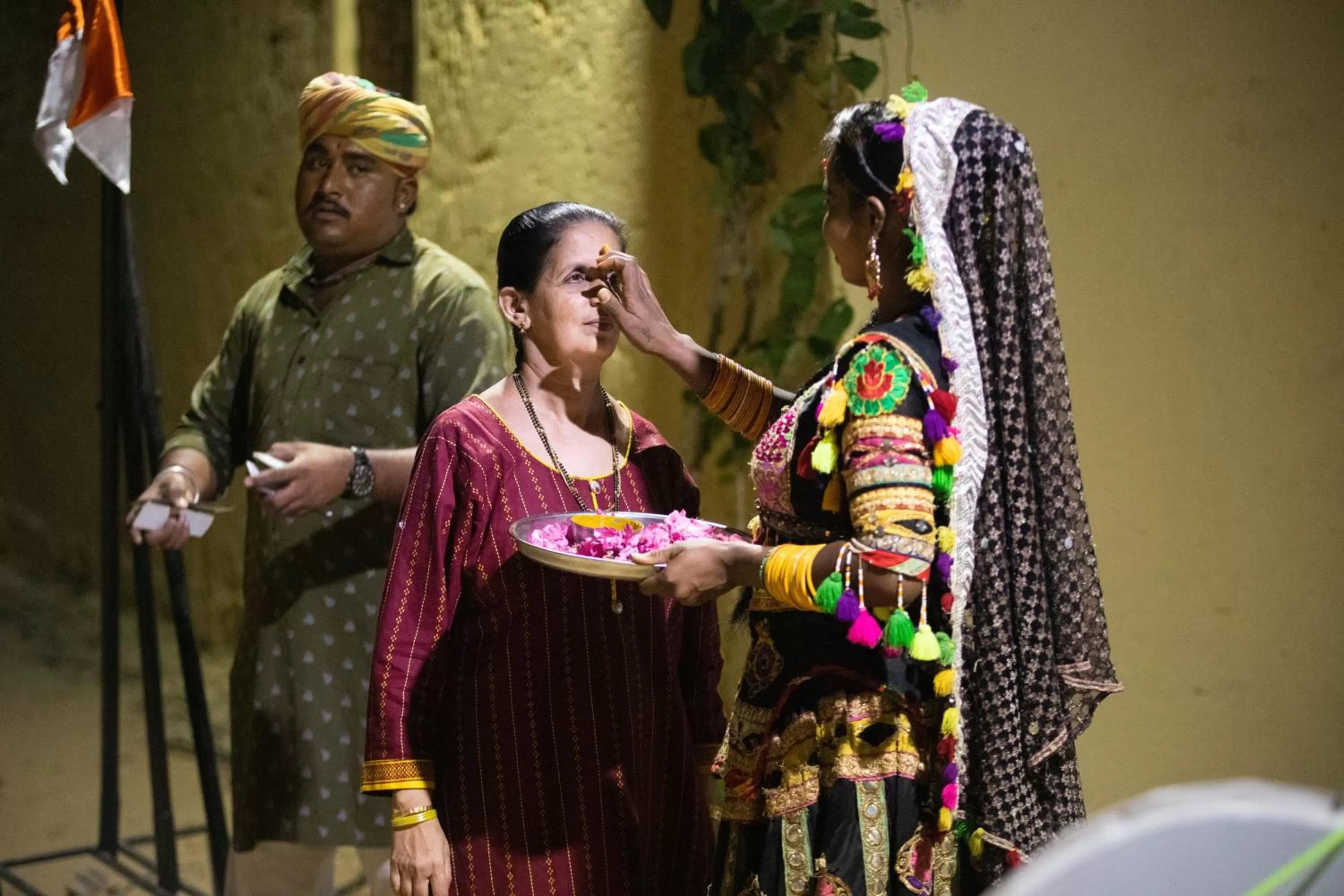 People in Bhati Desert Camp Sam