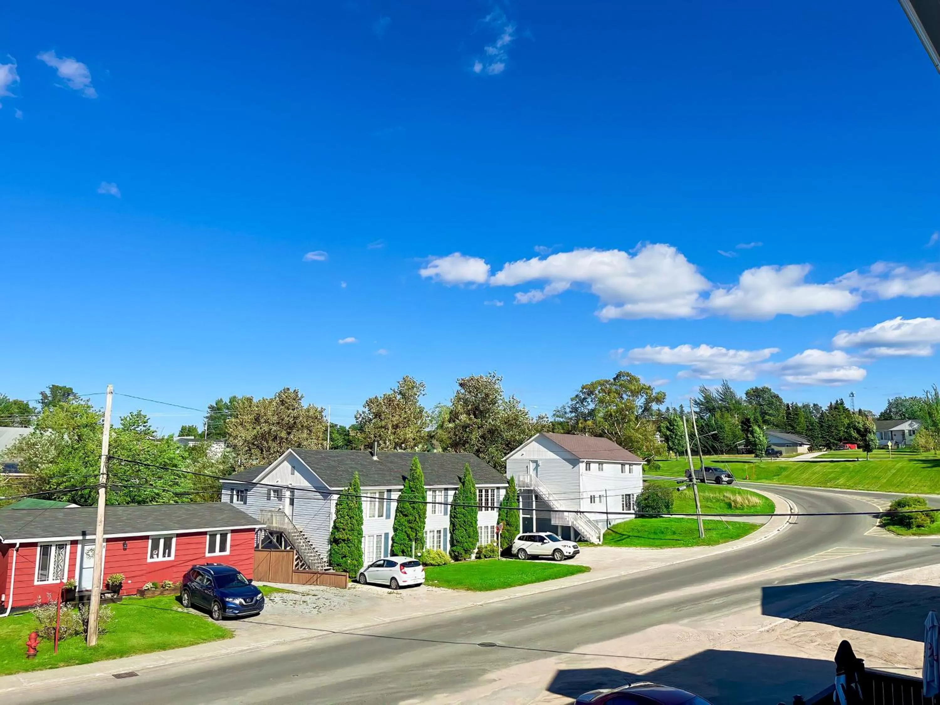 Street view in Driftwood Inn