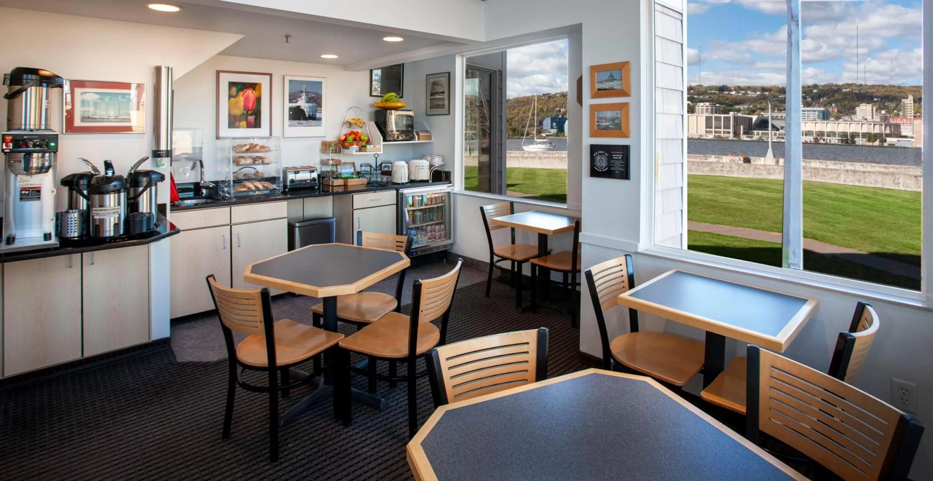 Breakfast in South Pier Inn