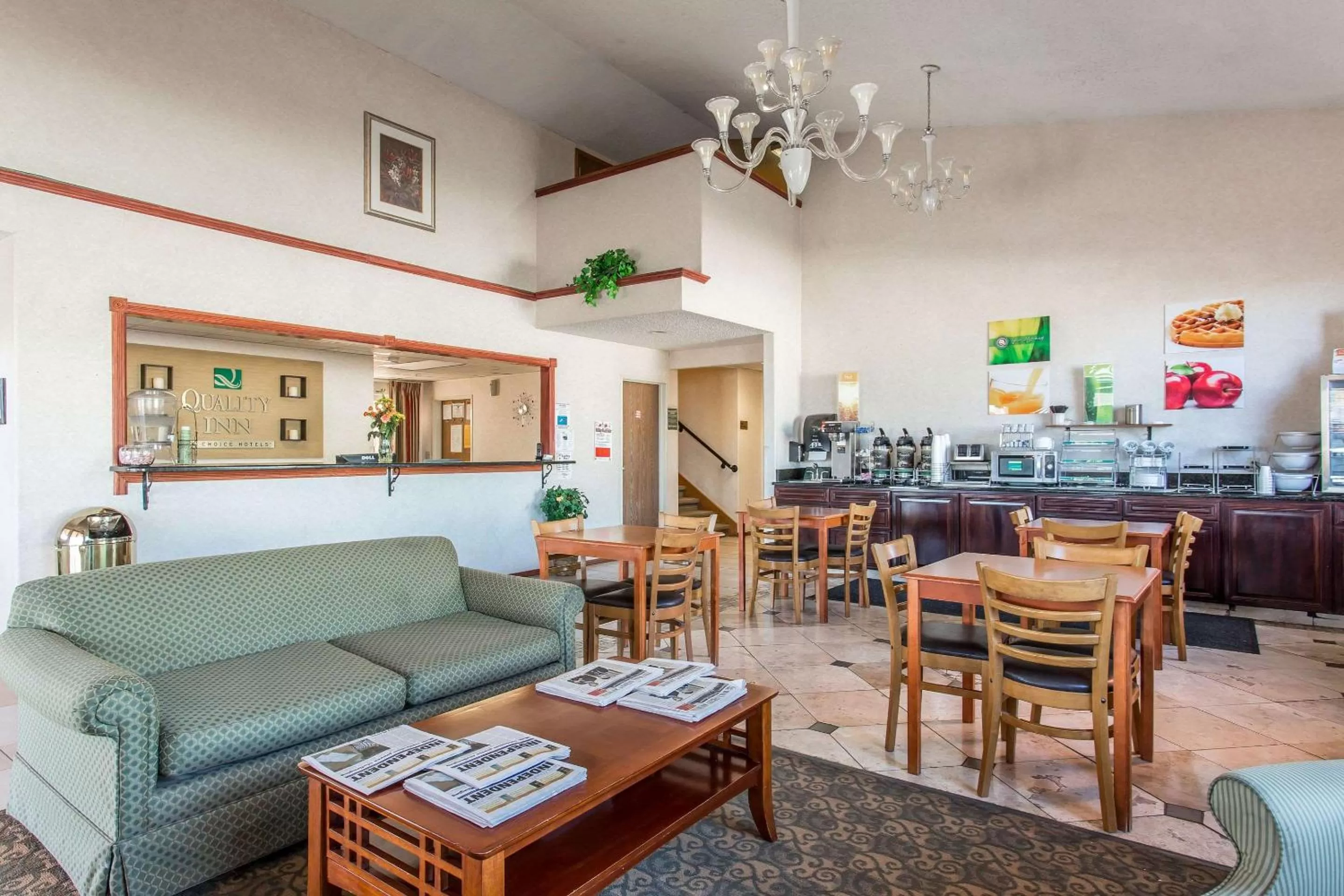 Lobby or reception in Quality Inn Delta Gateway to Rocky Mountains