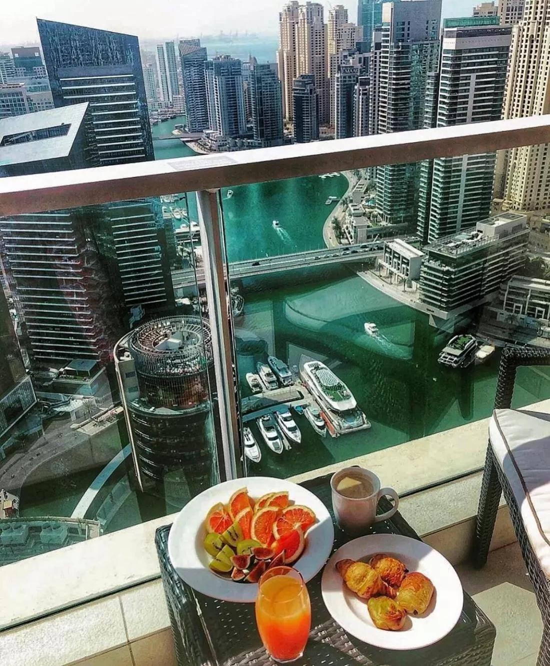 Bird's eye view in Emaar Residences Dubai Marina by Qstay - formerly Address Dubai Marina