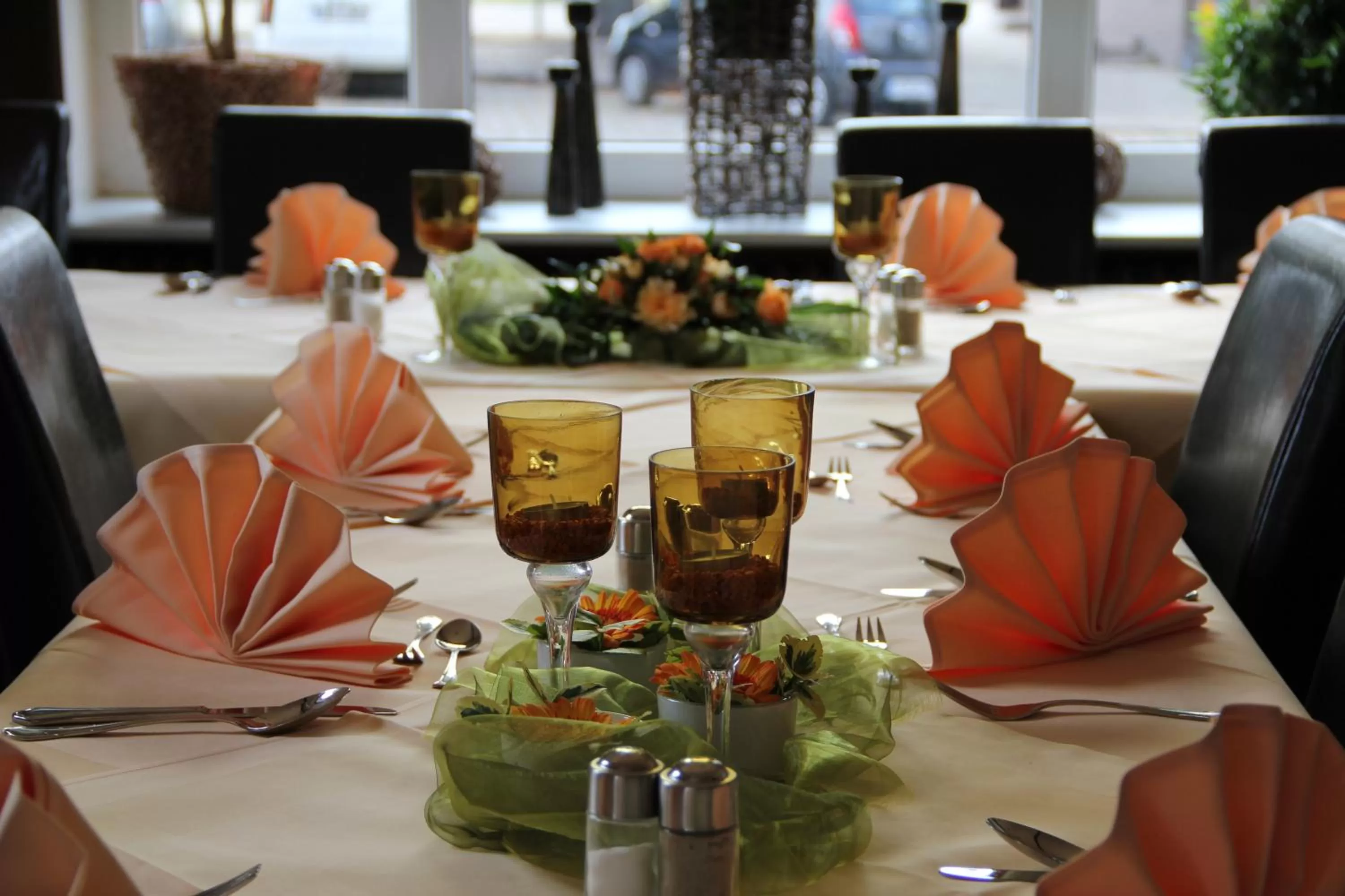 Restaurant/places to eat in Hotel-Restaurant Holsteiner Hof