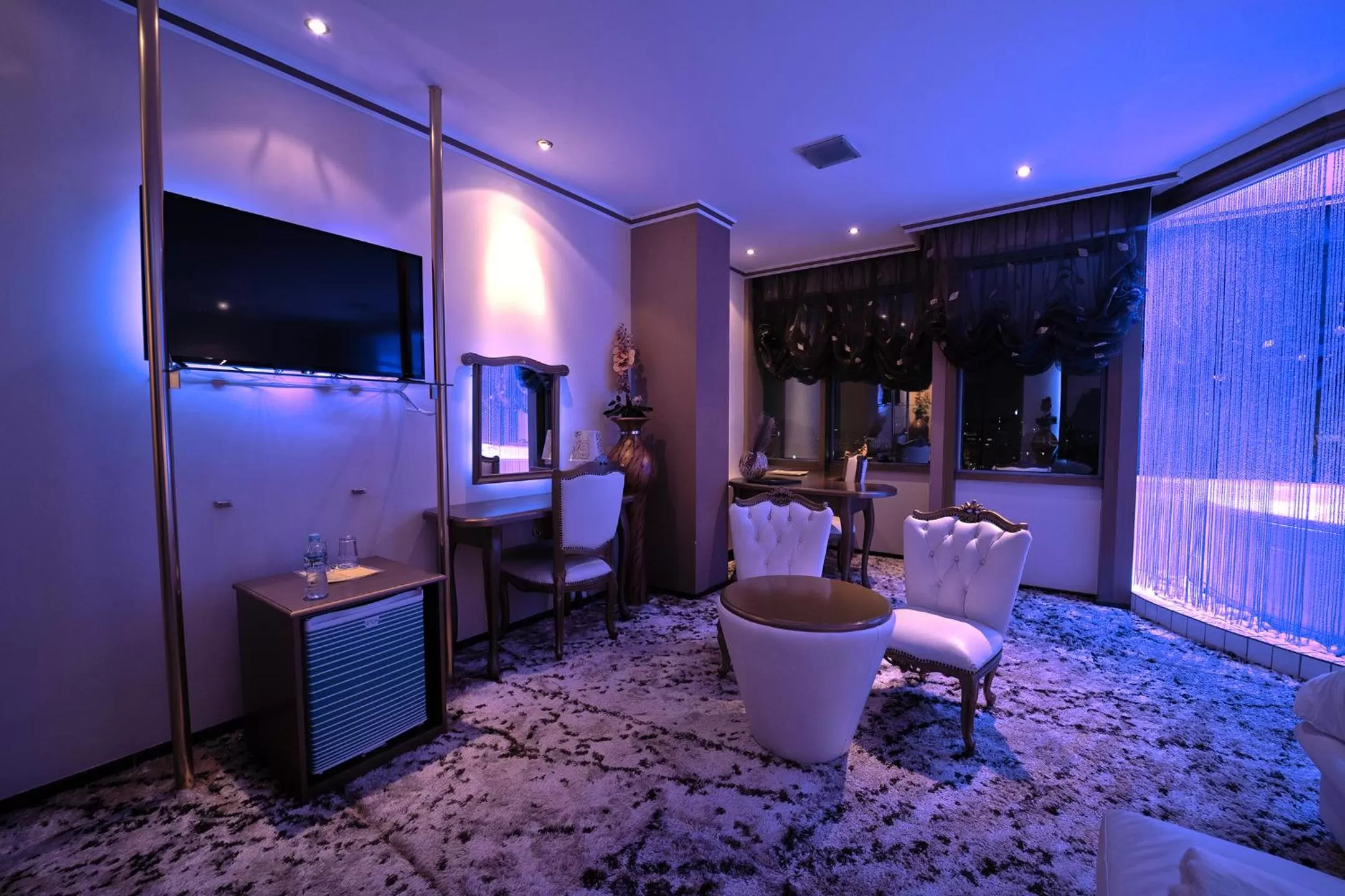 Seating area in Hotel Rosa Blu