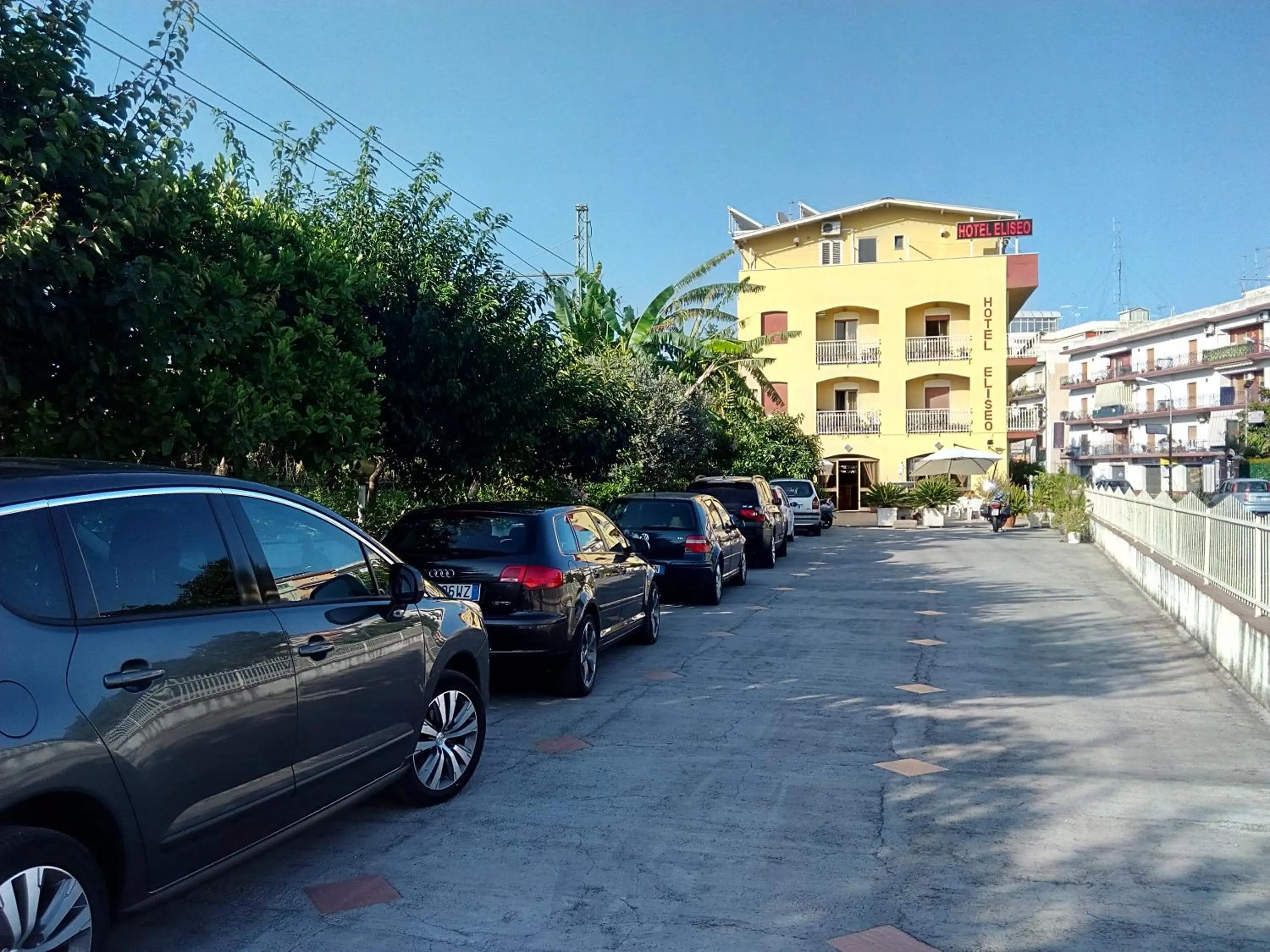 Facade/entrance in Hotel Eliseo