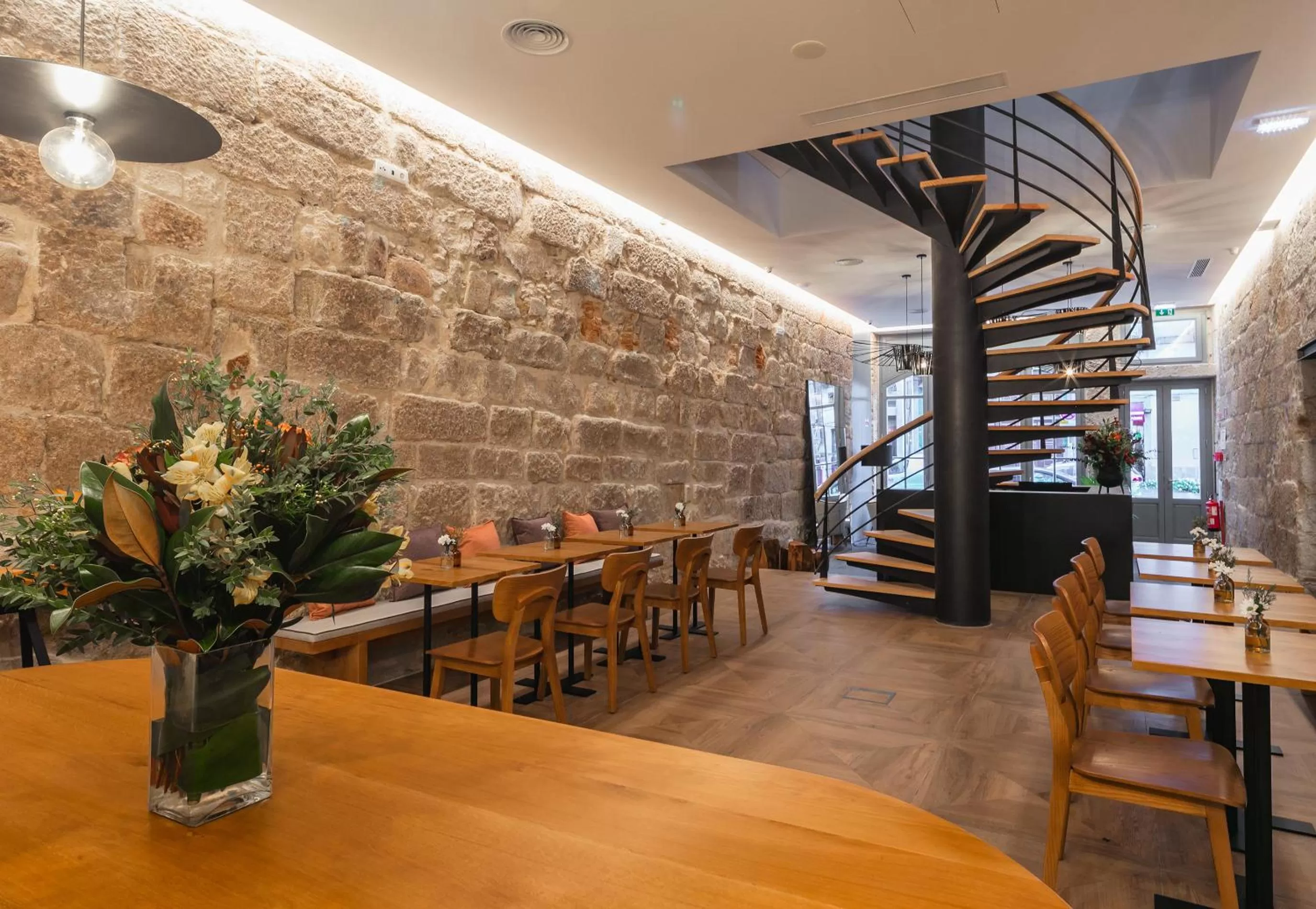 Lounge or bar in Porto River Infante