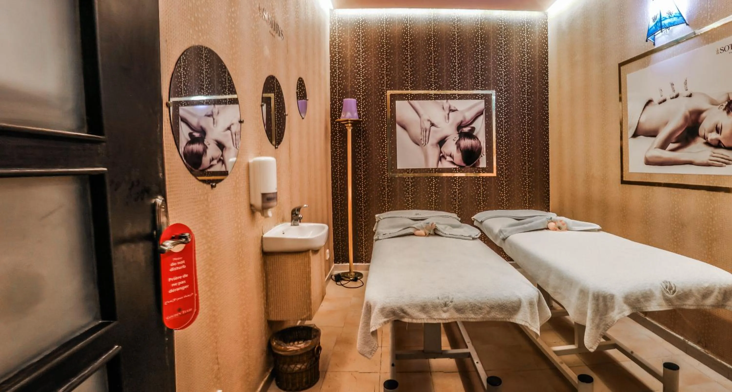 Massage in Golden Carthage Hotel Tunis