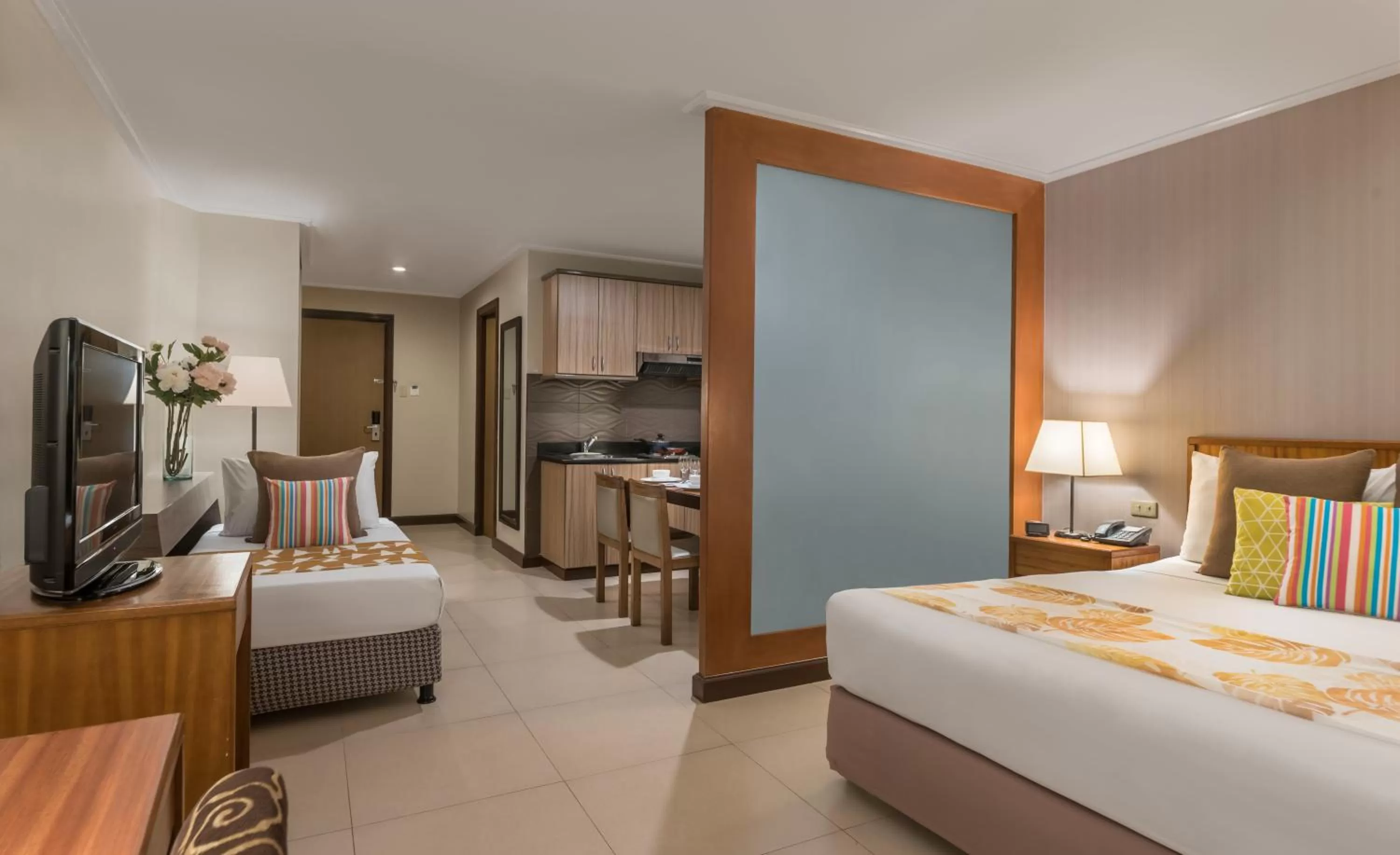 Premier Studio Suite with Kitchen in Hotel Kimberly Manila