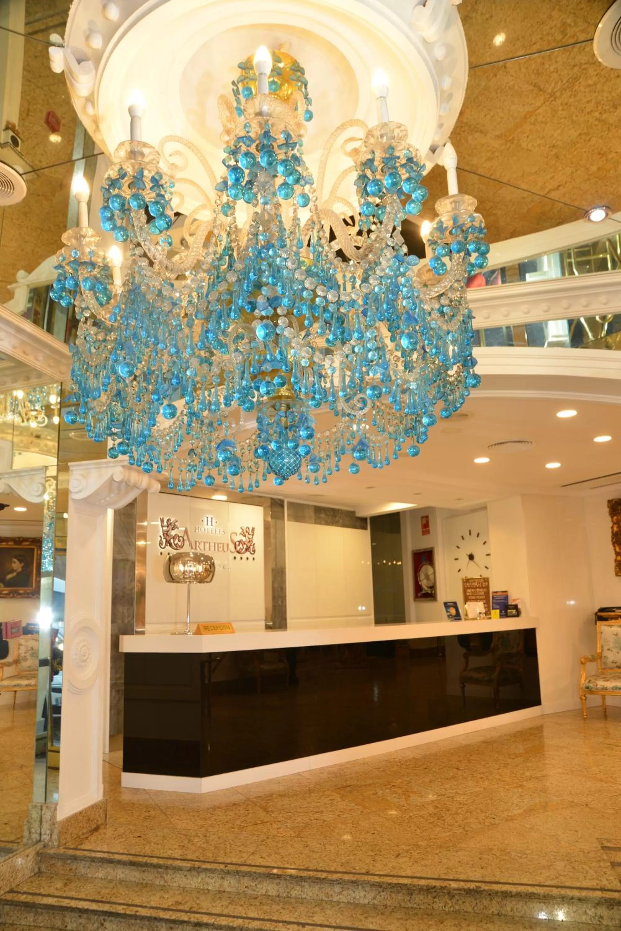 Lobby or reception in Artheus Carmelitas Salamanca