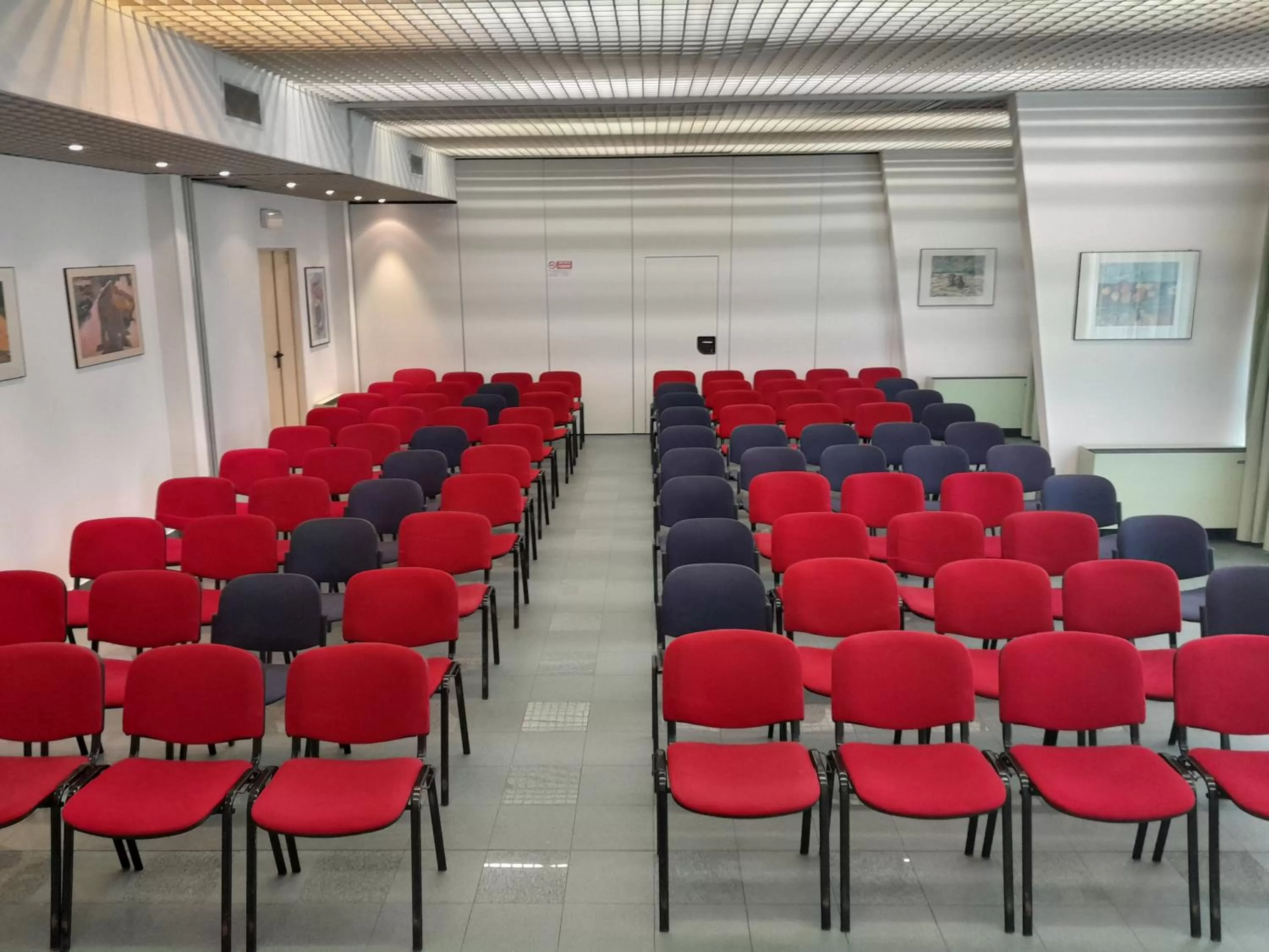 Meeting/conference room in JR Hotels Gate 7 Bologna