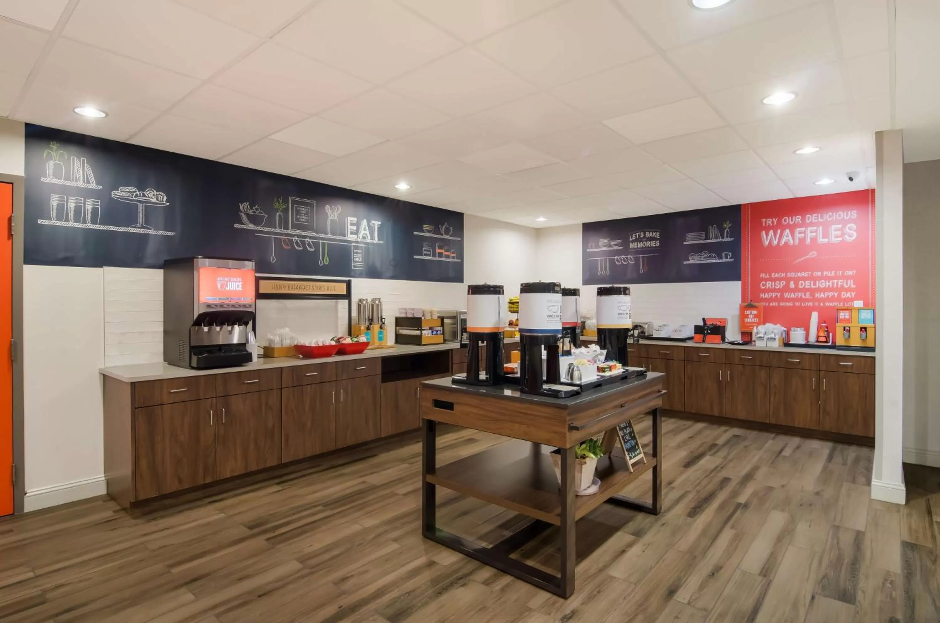 Breakfast in Hampton Inn Wilson Downtown