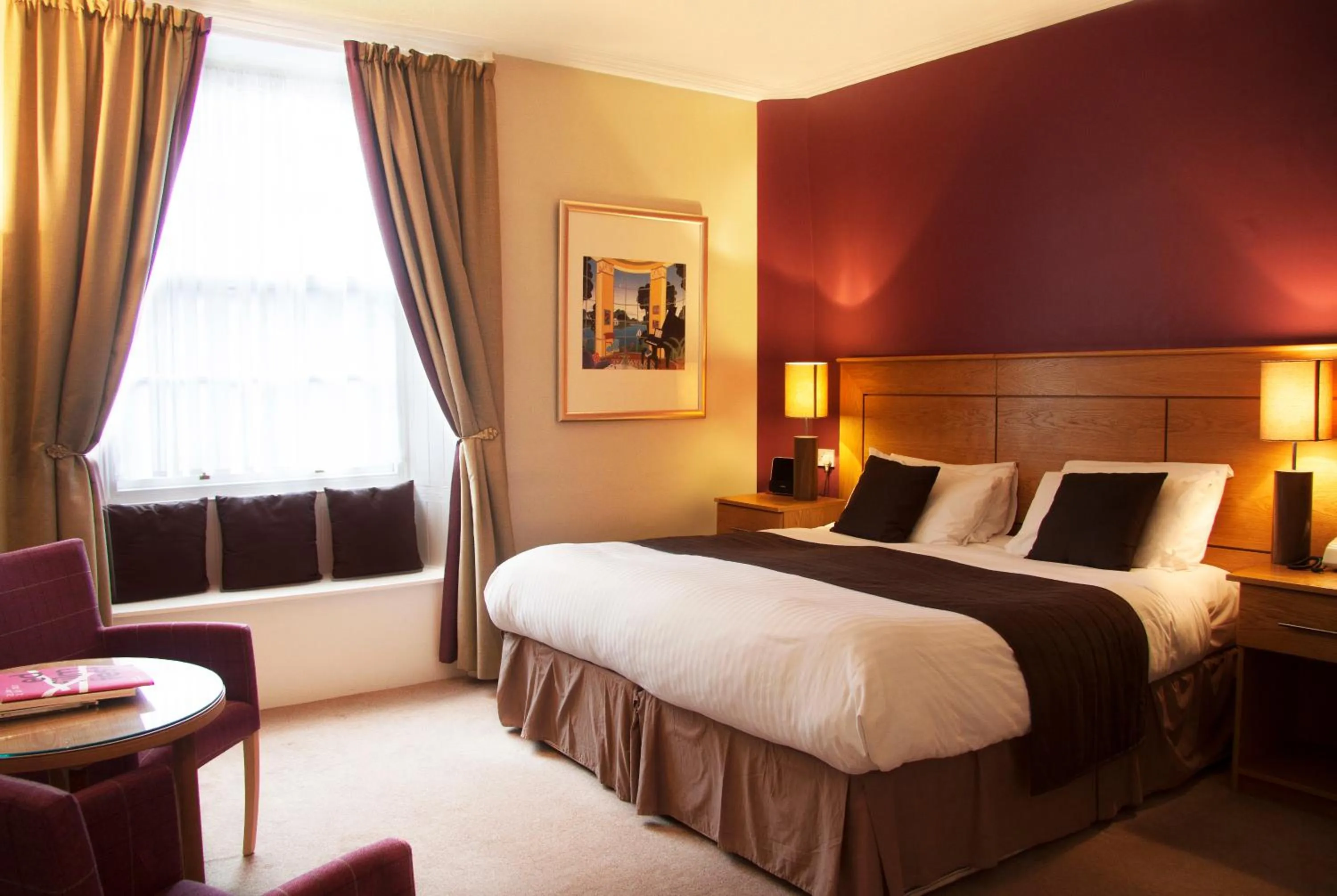 Bedroom, Bed in Royal Scots Club