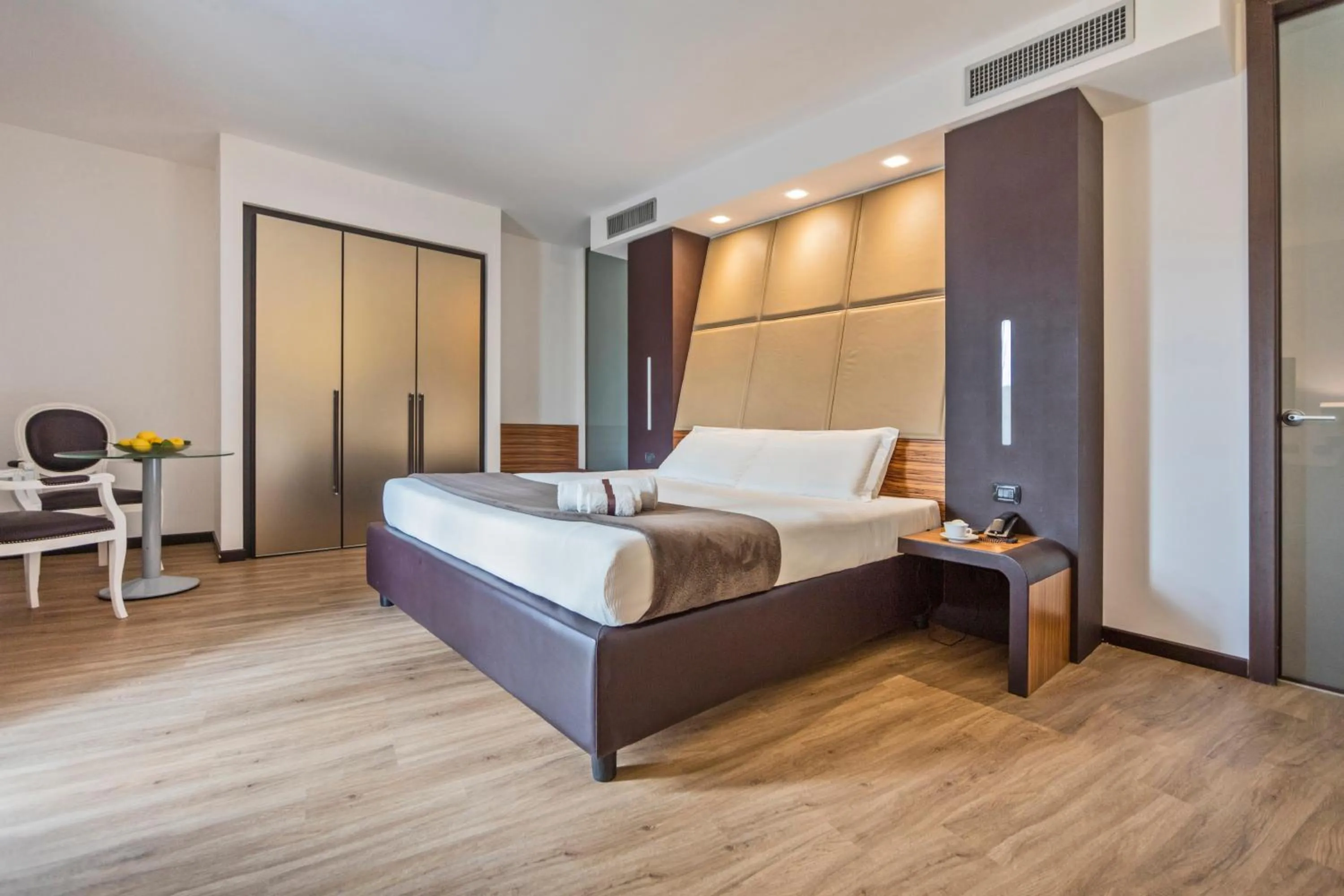 Bedroom, Bed in San Giorgio Palace Hotel Ragusa Ibla