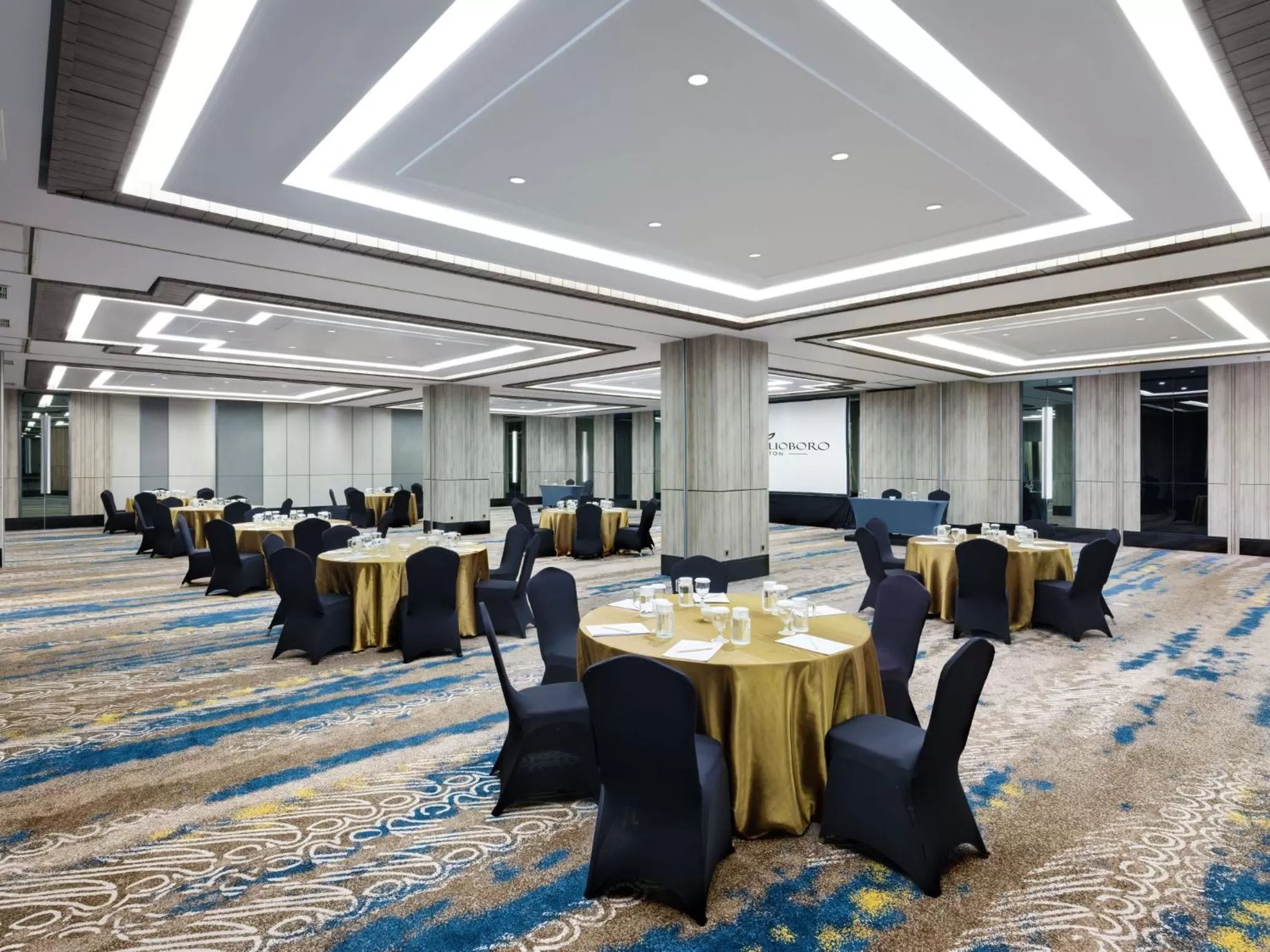 Meeting/conference room in Royal Malioboro by ASTON