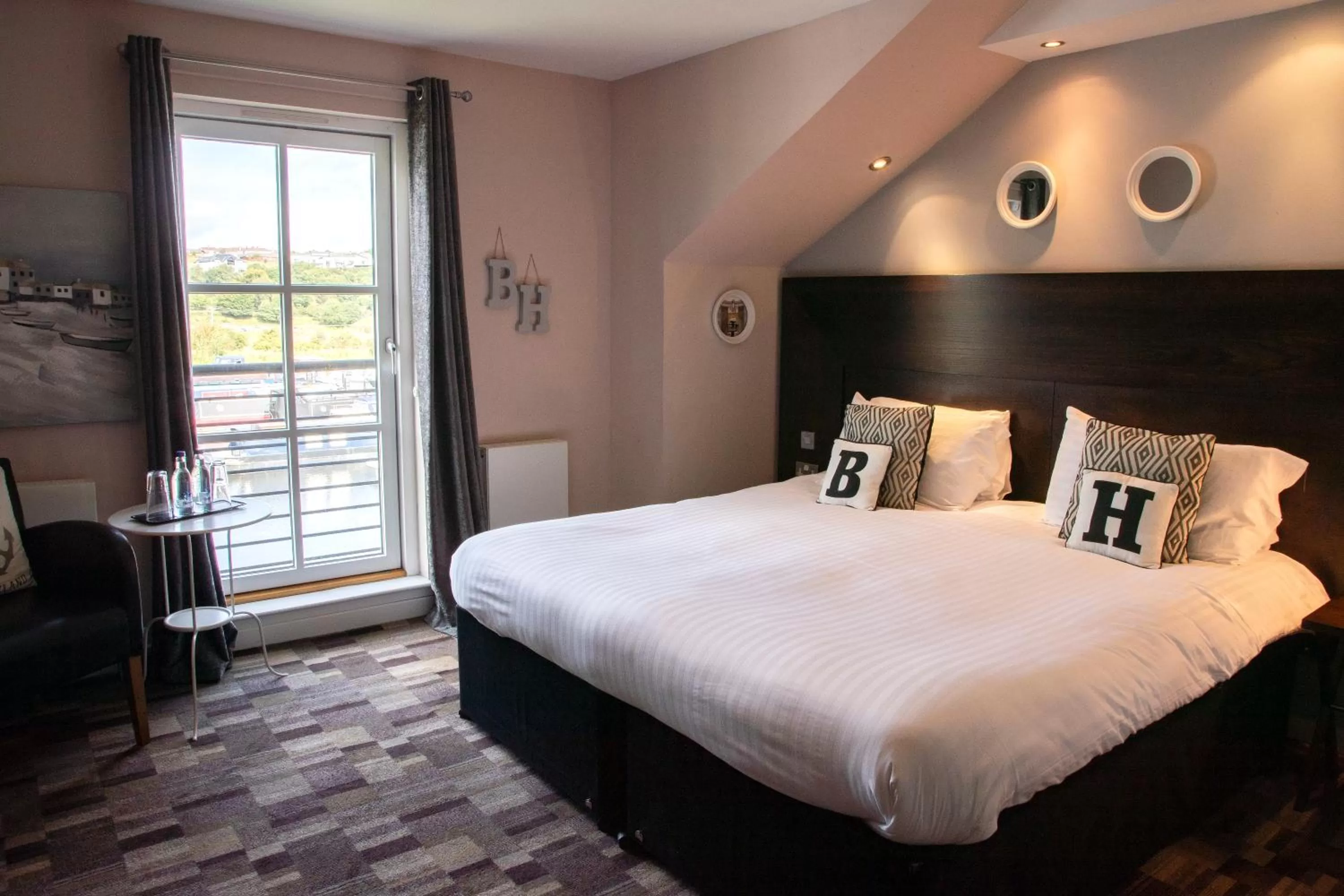 Bed in The Boat House