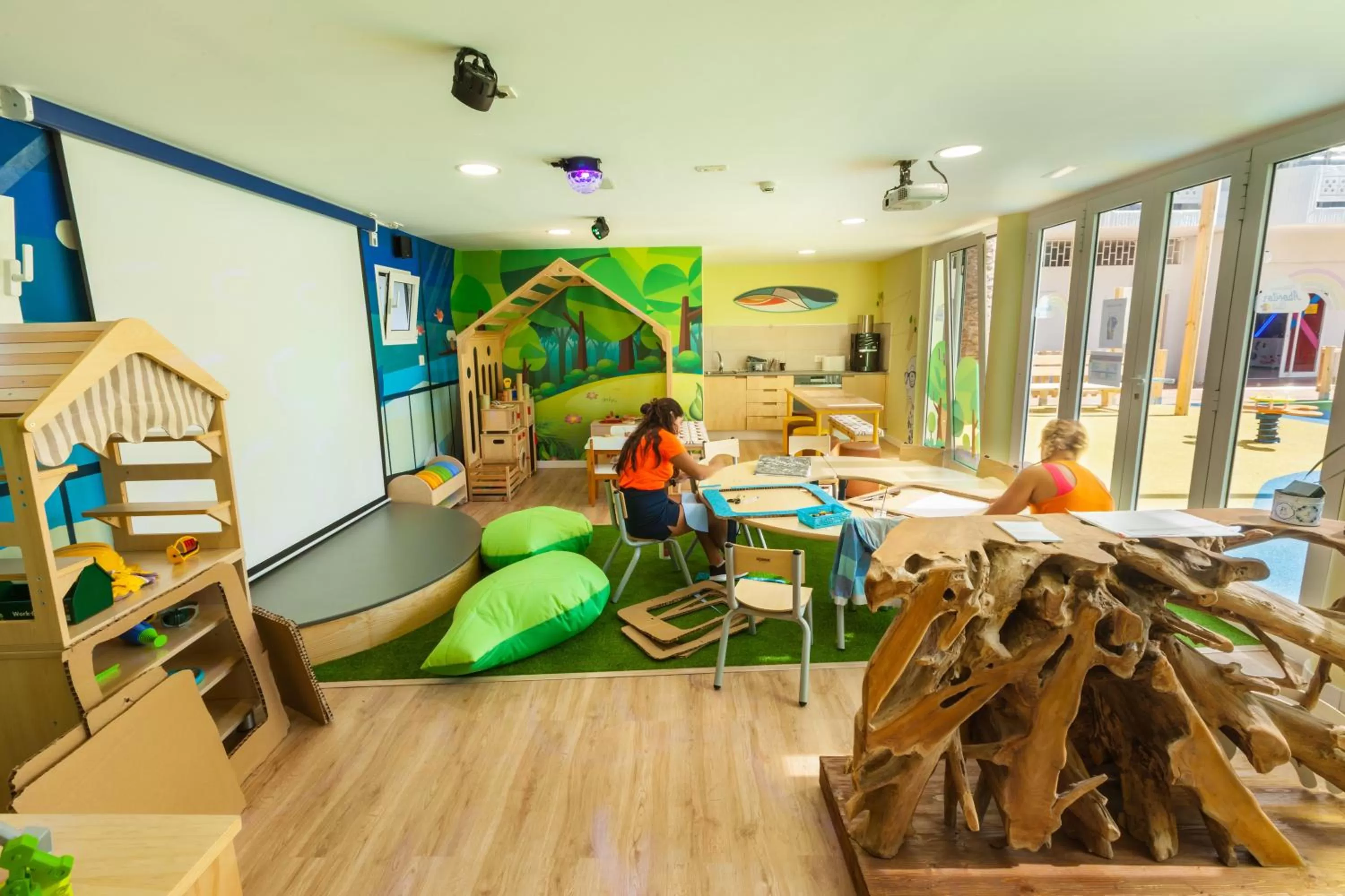 children in Abora Catarina by Lopesan Hotels