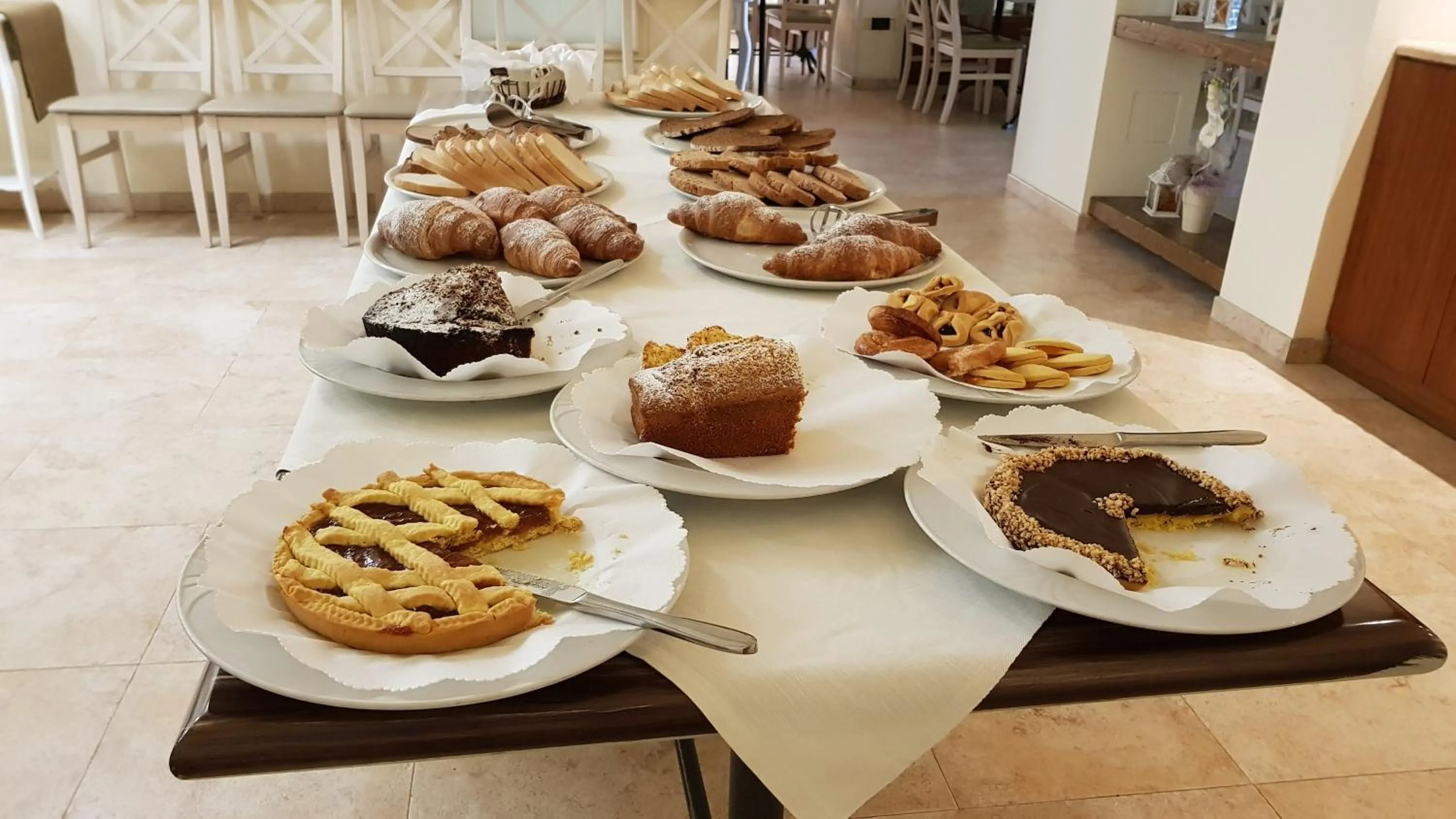 Food and drinks in Hotel Classensis