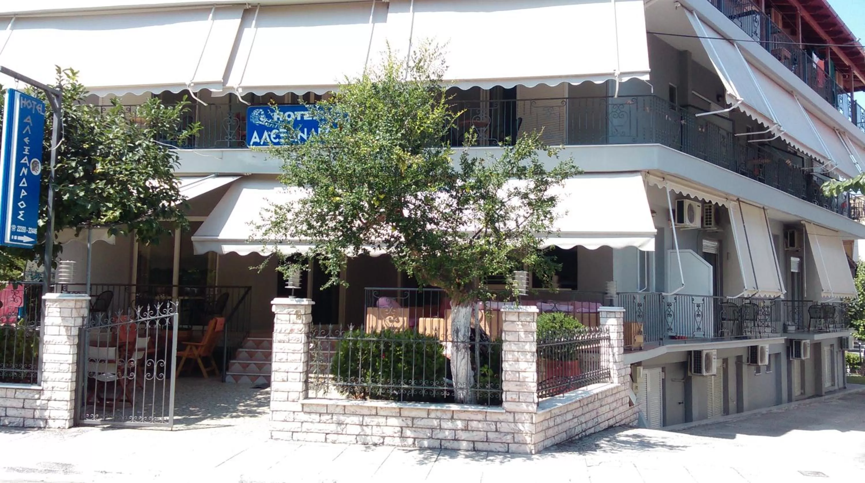 Property Building in Alexandros