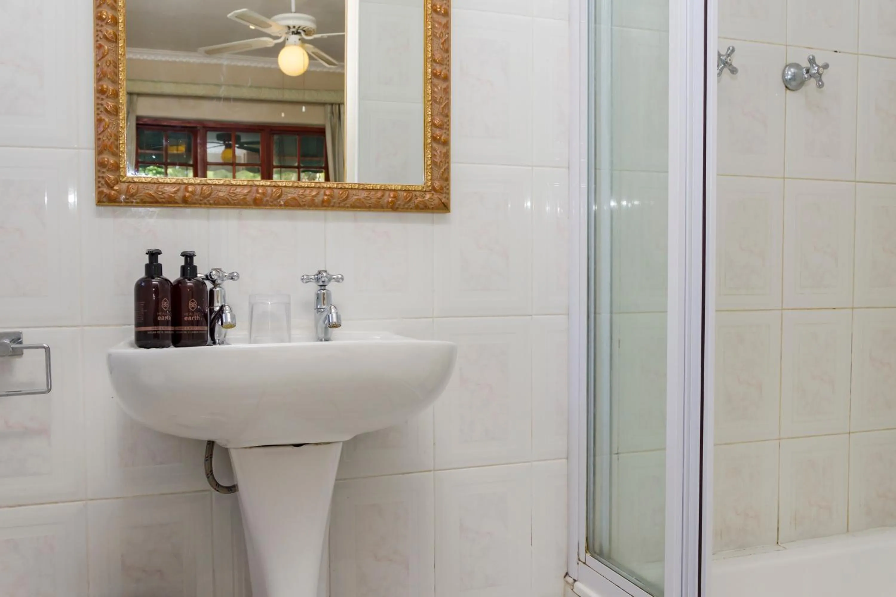 Bathroom in Brighton Lodge - #Solar Energy #No Loadshedding