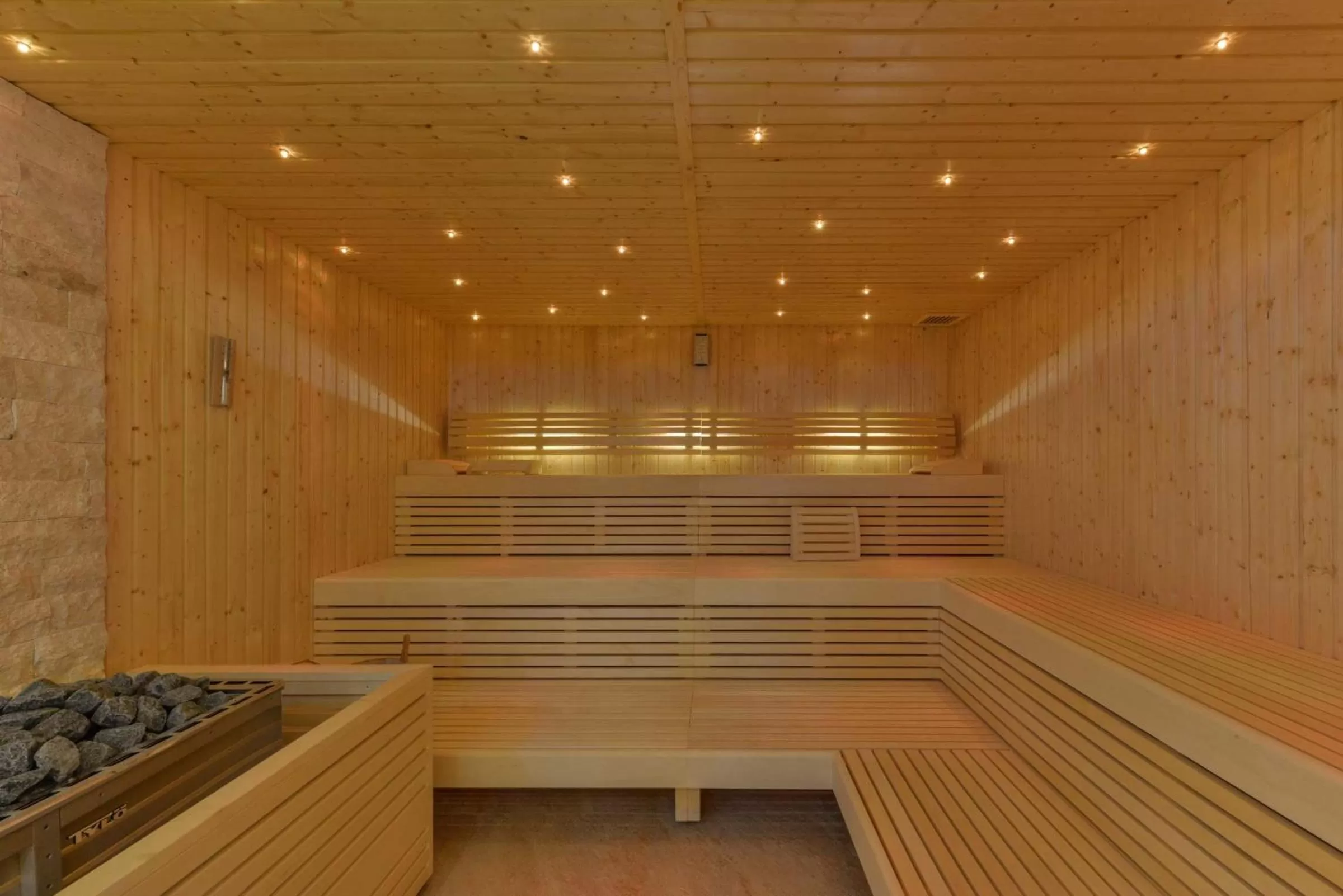 Sauna in Abasto Hotel & Spa Maisach
