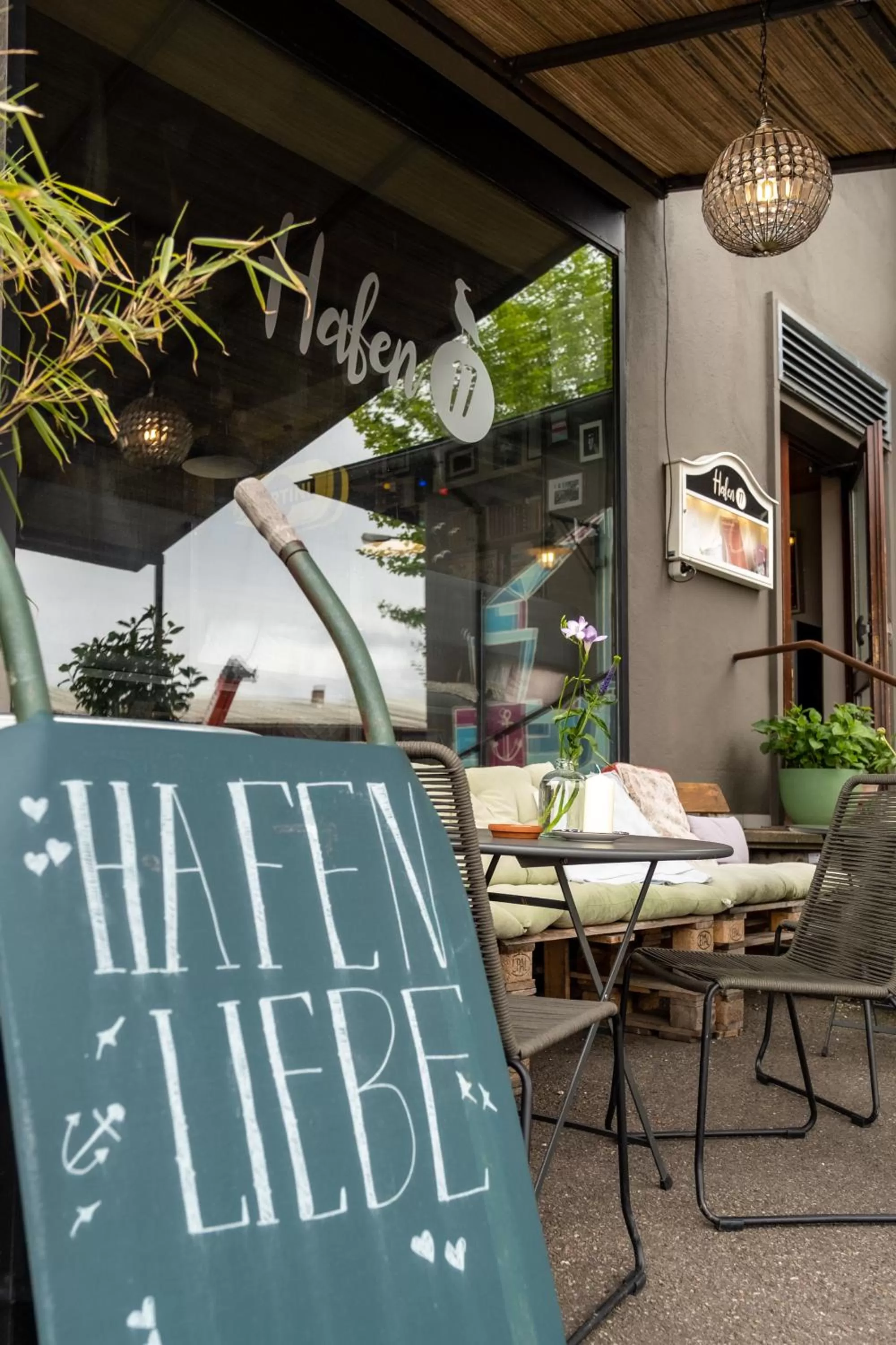 Hafen 17 Hotel Küche Bar