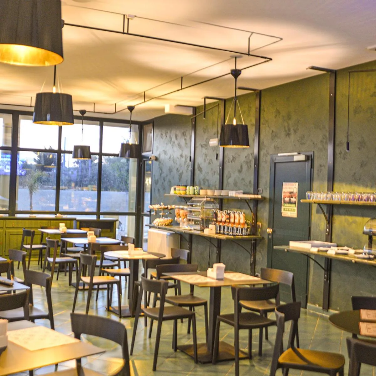 Restaurant/places to eat in Tuo Hotel