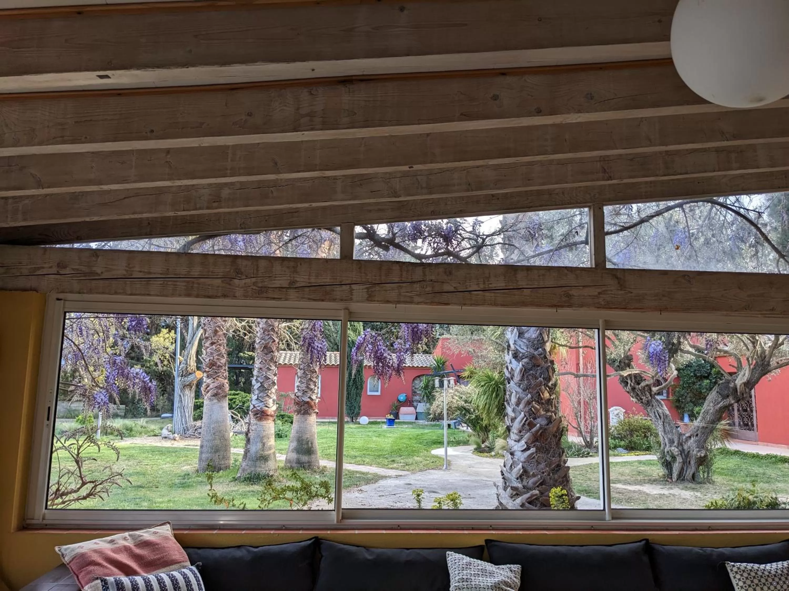 Garden view in Le Mas Del Cavalier