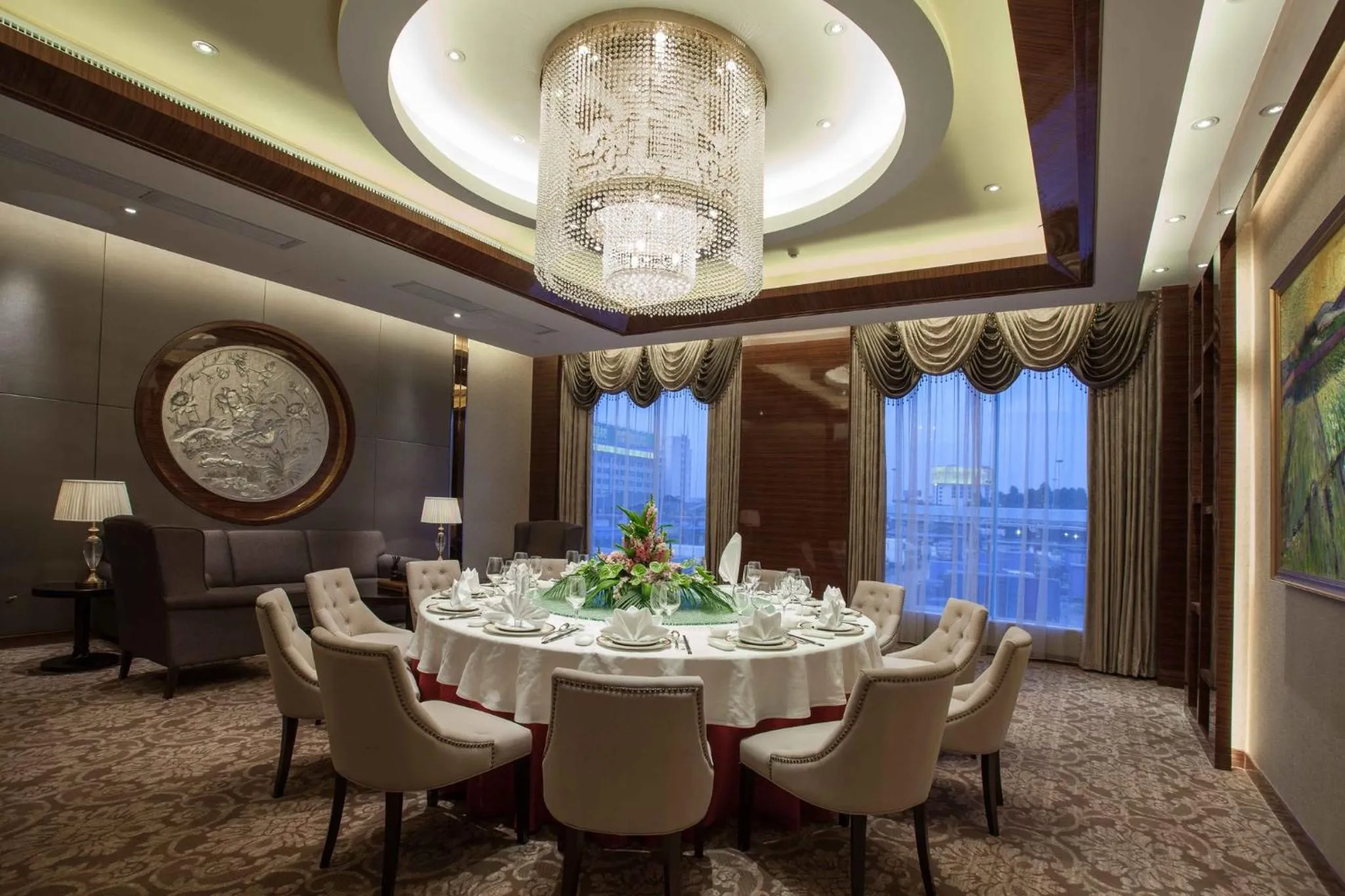 Restaurant/places to eat in Holiday Inn Foshan Nanhai Central by IHG